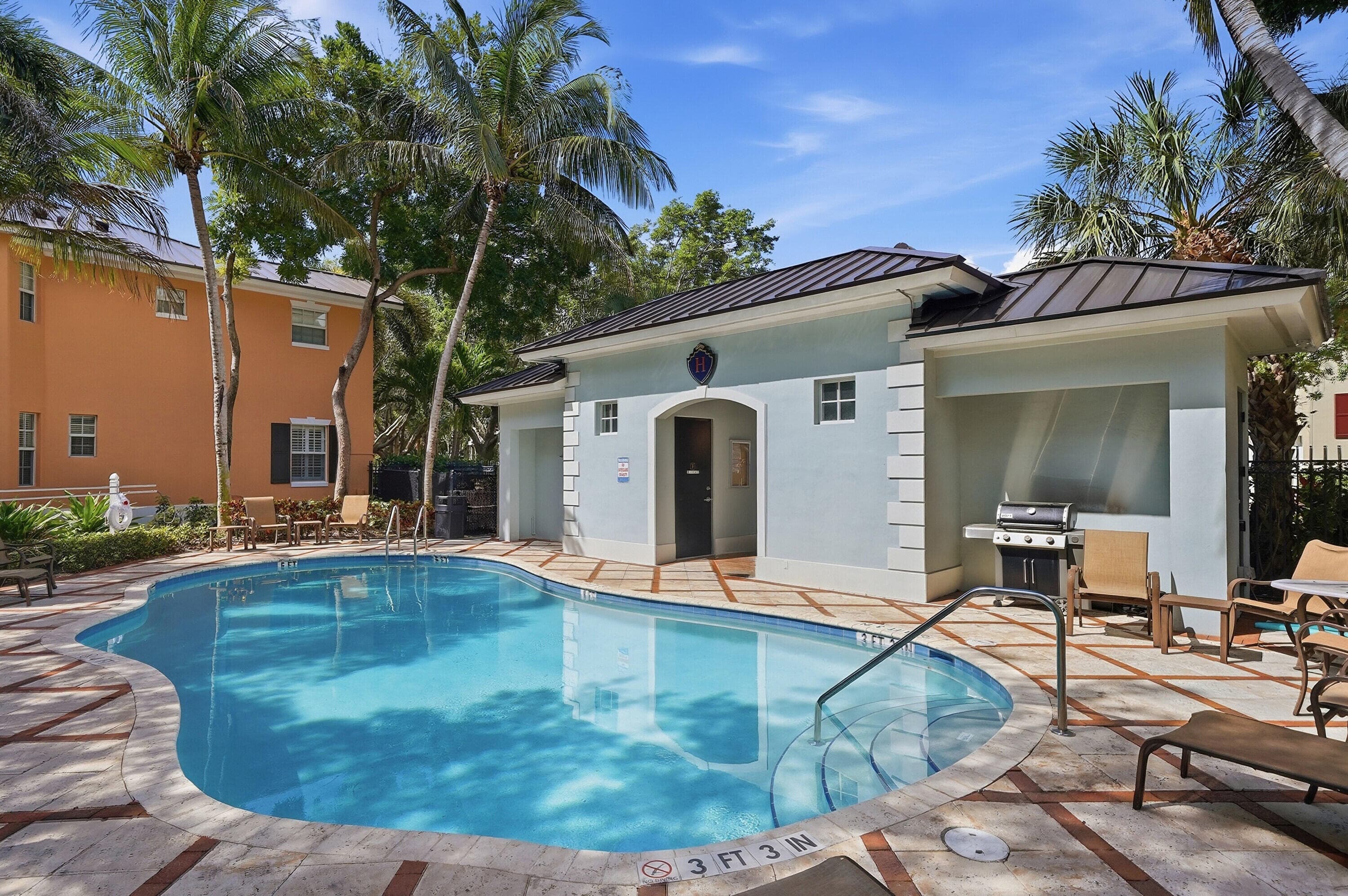 1050 E Heritage Club Circle, Delray Beach, FL 33483 — photo 47 of 48