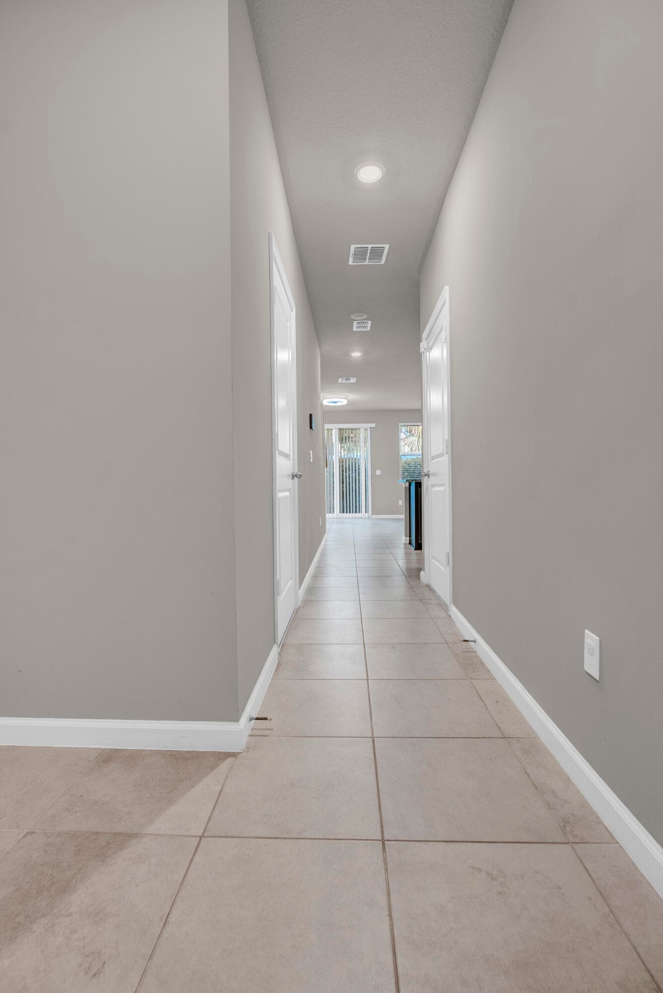 5659 Enclave Drive, Riviera Beach, FL 33407 — photo 3 of 28