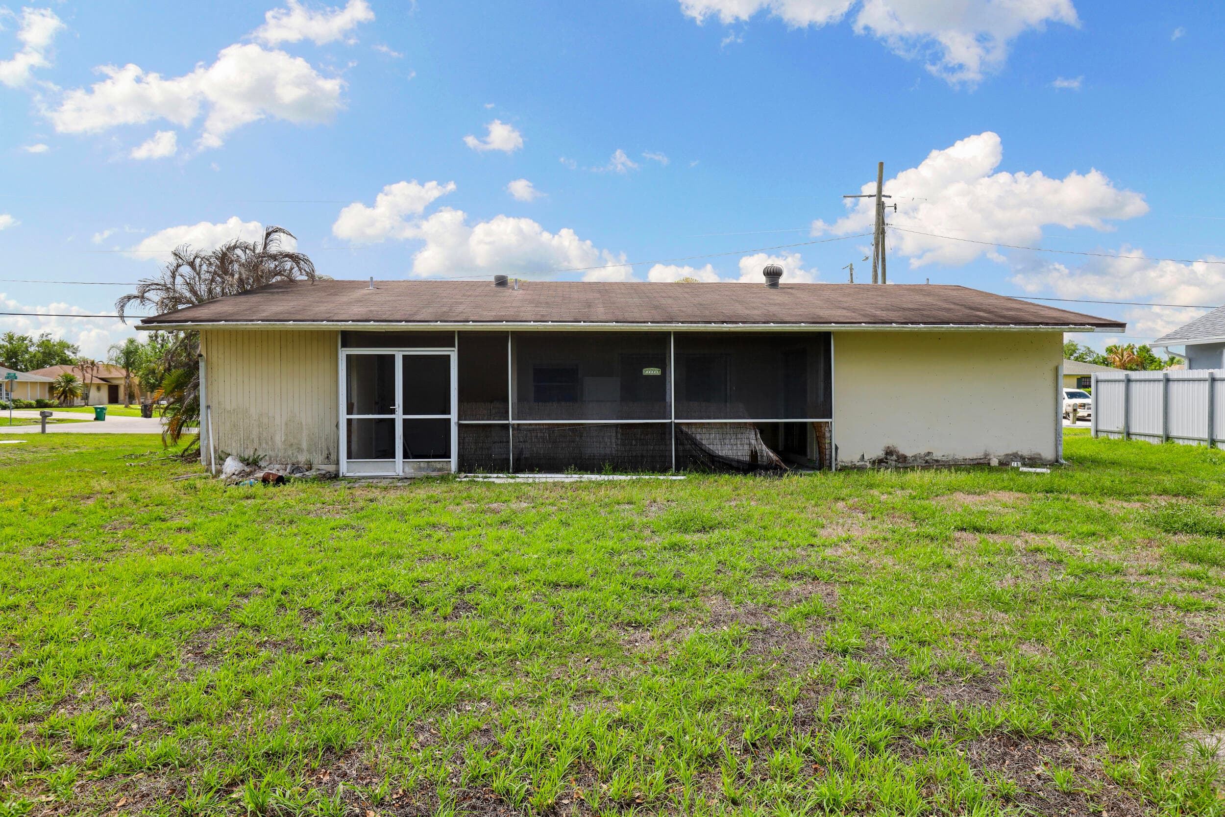 333 SW Lucero Drive, Port St. Lucie, FL 34983 — photo 26 of 33