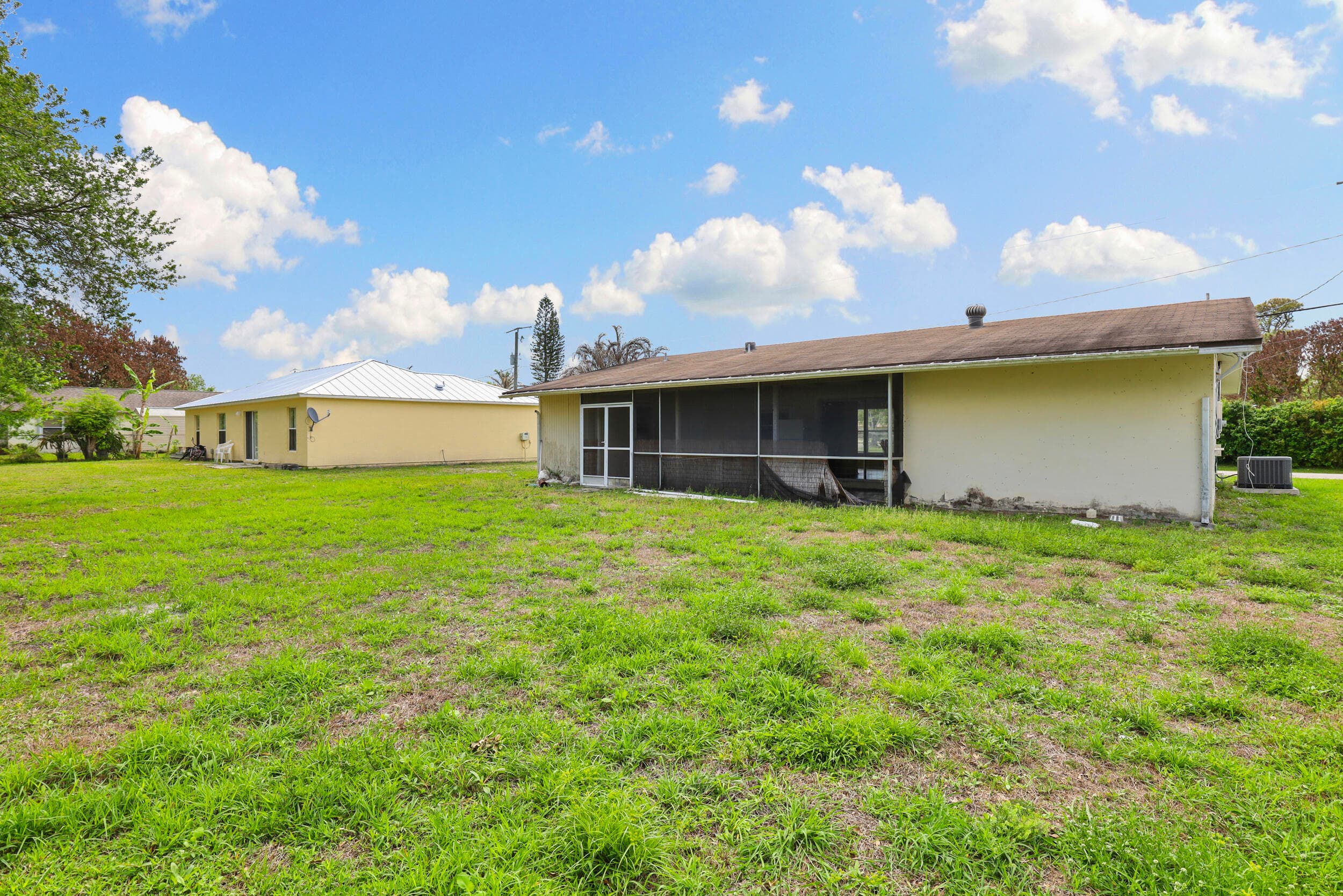333 SW Lucero Drive, Port St. Lucie, FL 34983 — photo 27 of 33