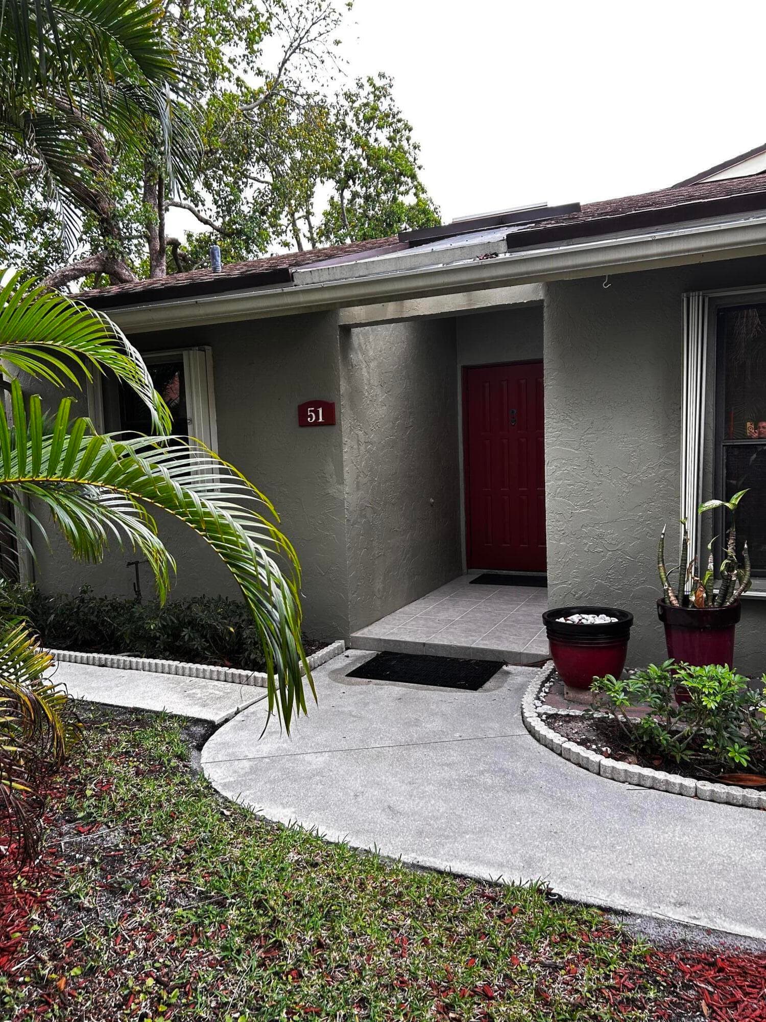 51 Meadows Drive, Boynton Beach, FL 33436 — photo 3 of 38