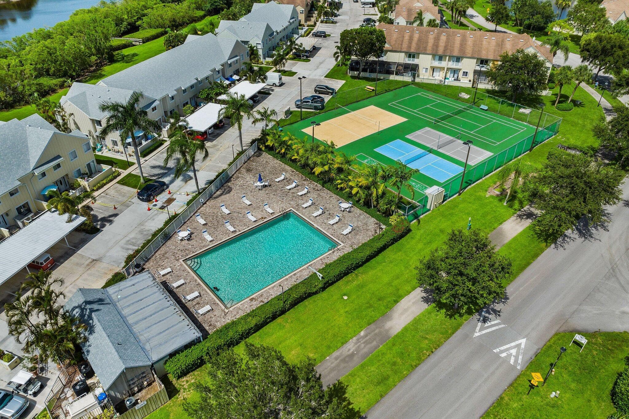 6158 Riverwalk Lane 1, Jupiter, FL 33458 — photo 1 of 48