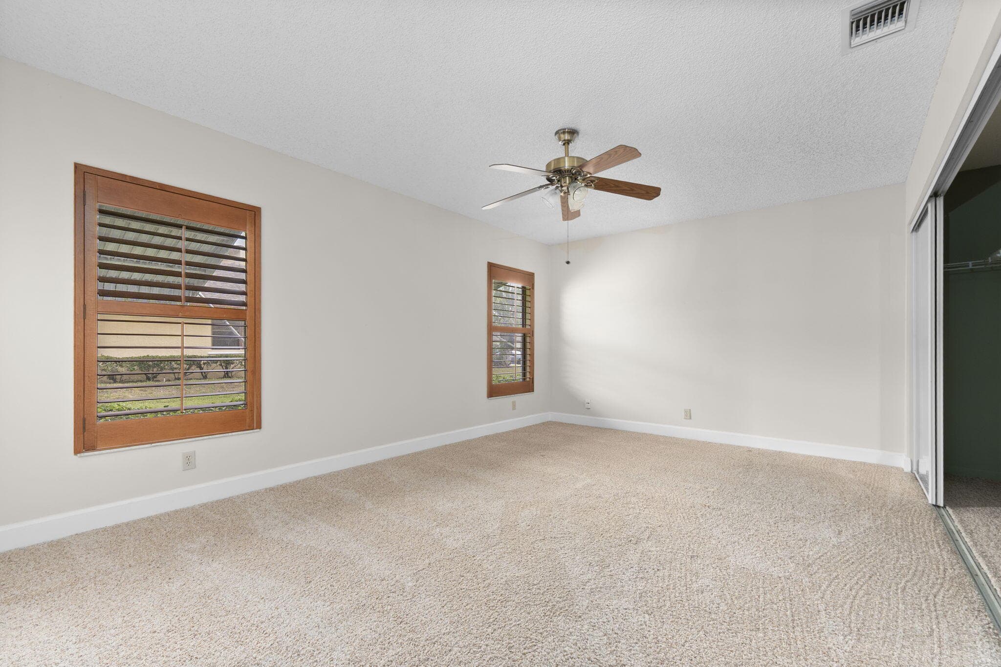 1767 S Dovetail Drive R, Fort Pierce, FL 34982 — photo 25 of 36