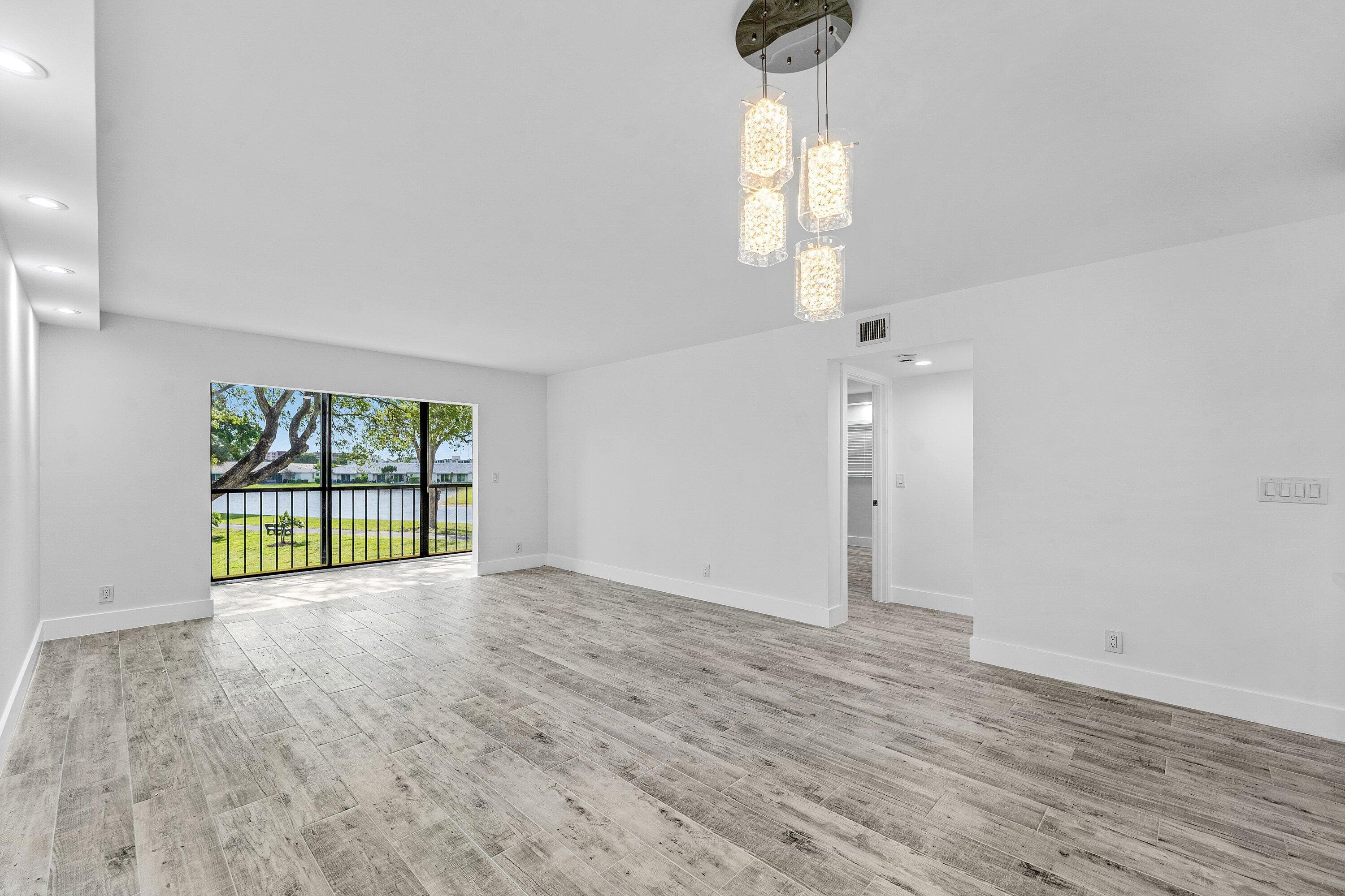7192 Huntington Lane 208, Delray Beach, FL 33446 — photo 27 of 43