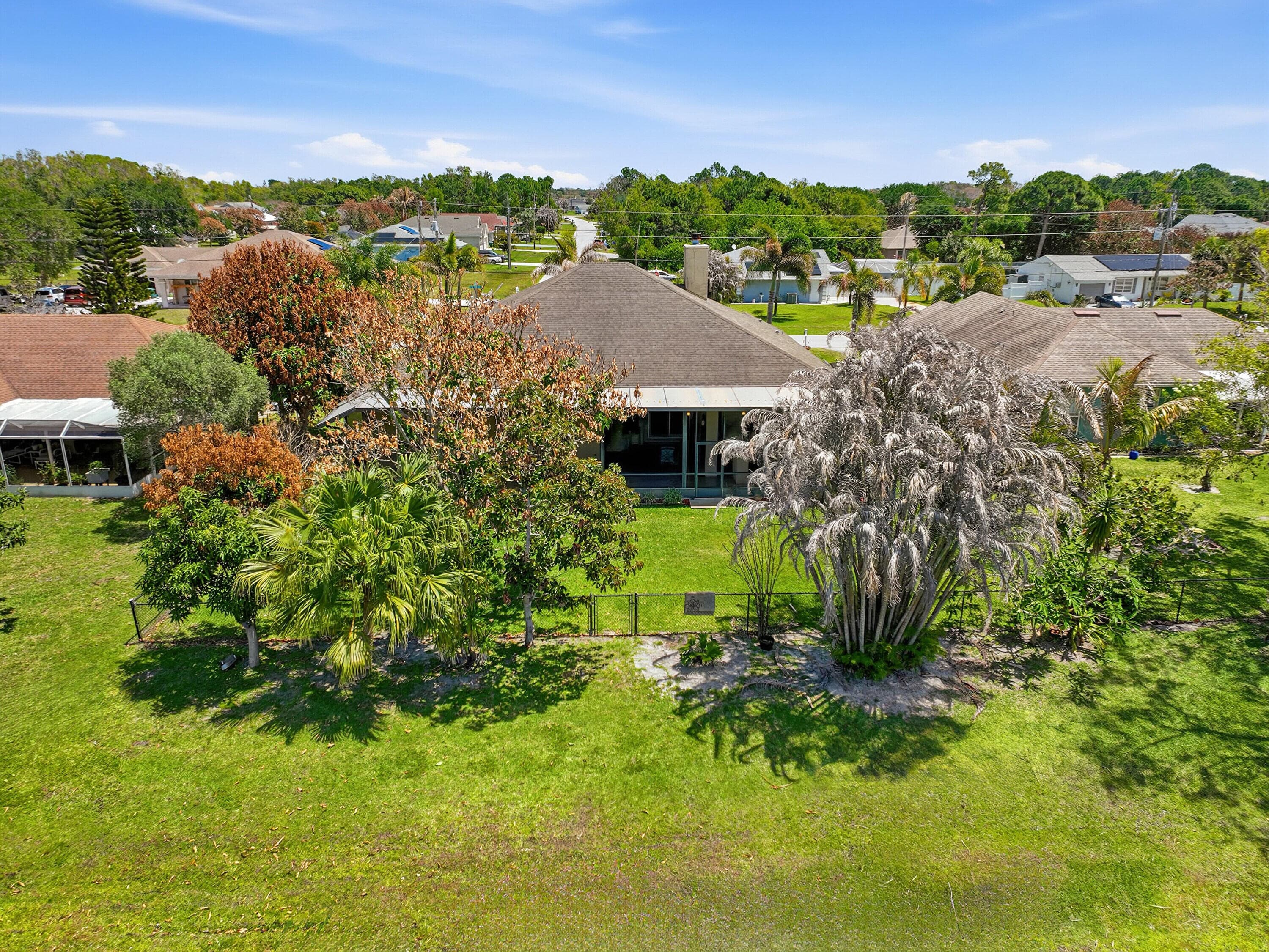 2199 SE Heathwood Circle, Port St. Lucie, FL 34952 — photo 41 of 49