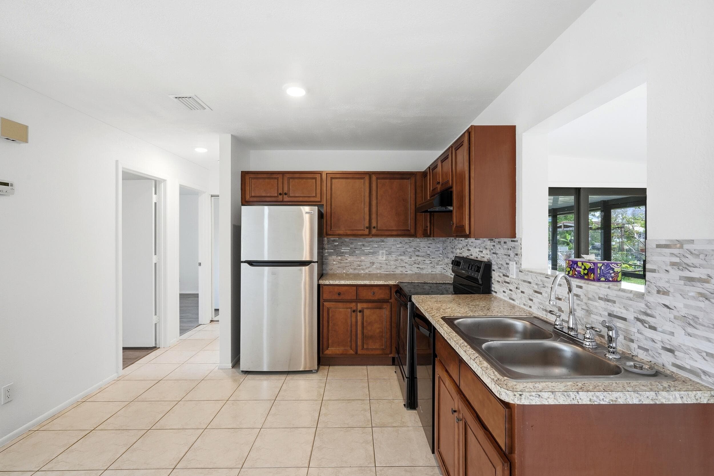 295 NW Archer Avenue, Port St. Lucie, FL 34983 — photo 10 of 26