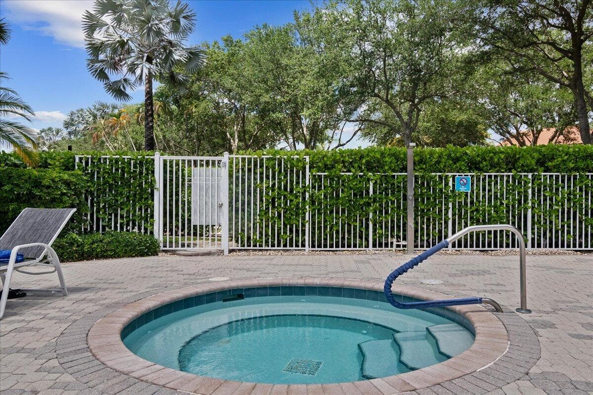 8304 Vía Di Veneto, Boca Raton, FL 33496 — photo 21 of 24