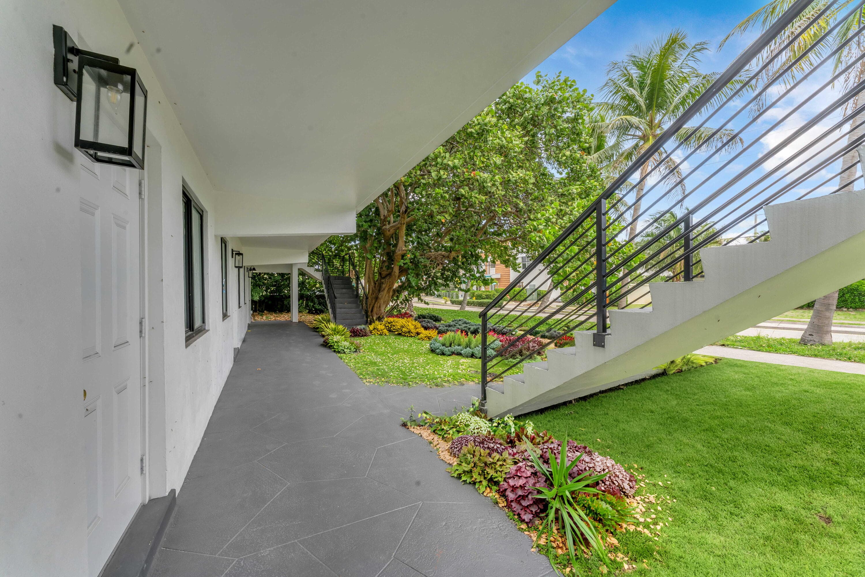381 SE 15th Avenue 1, Deerfield Beach, FL 33441 — photo 18 of 19