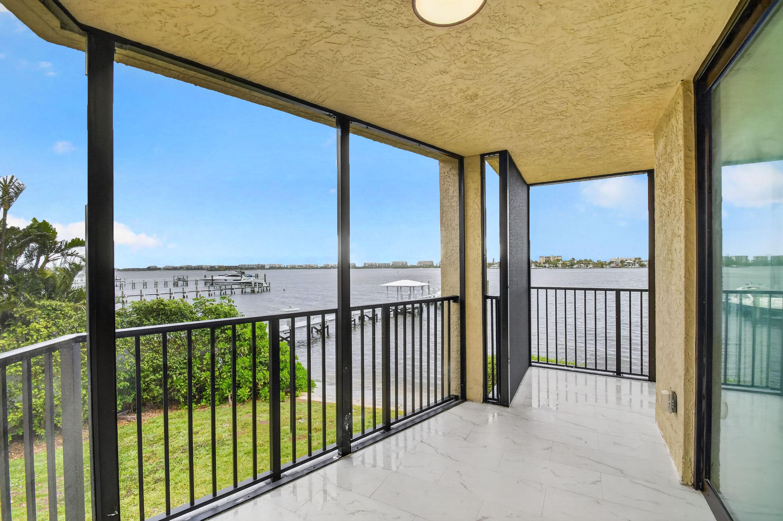 896 N Federal Highway 224, Lantana, FL 33462 — photo 24 of 45