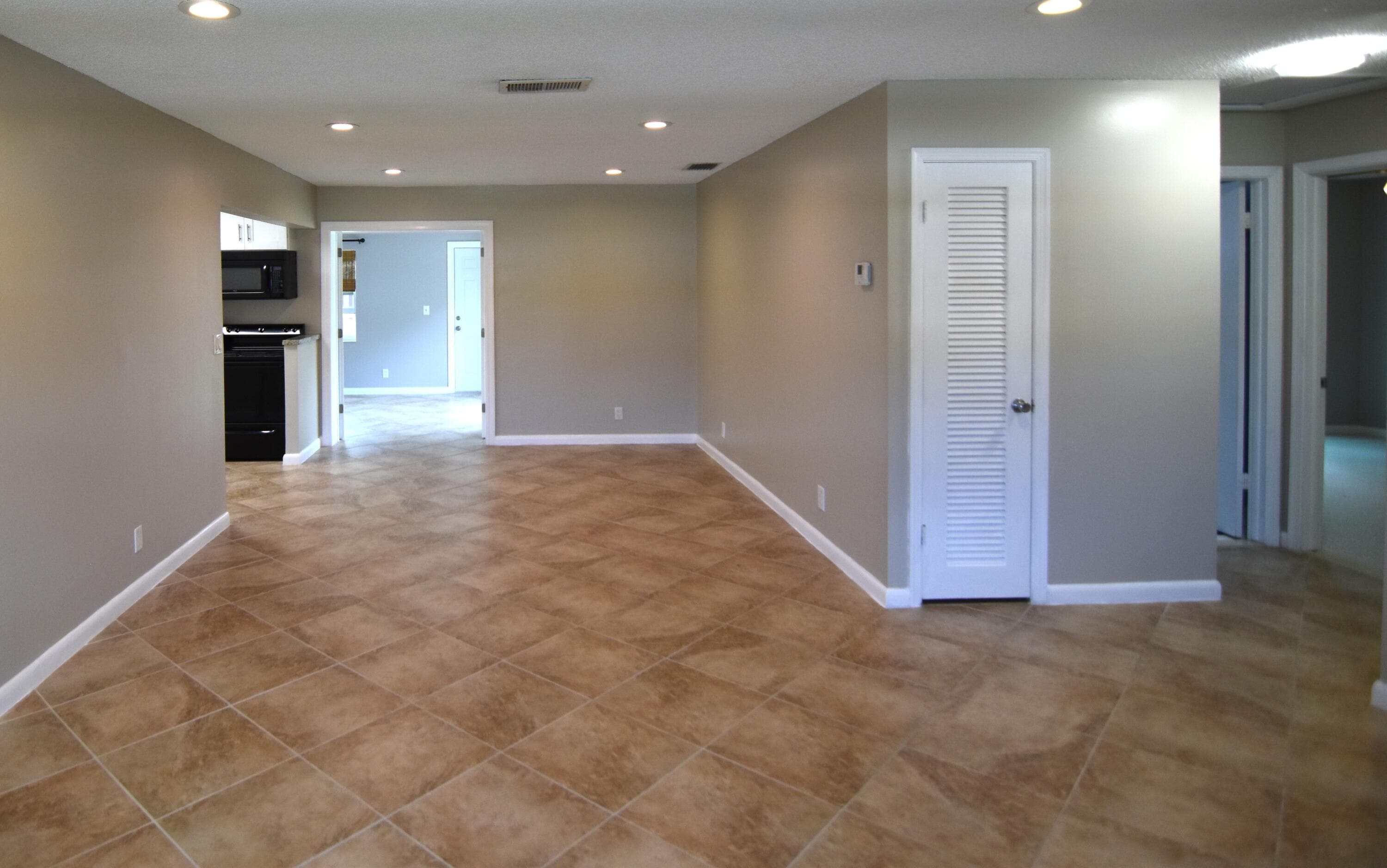 19287 Liberty Road, Boca Raton, FL 33434 — photo 11 of 23