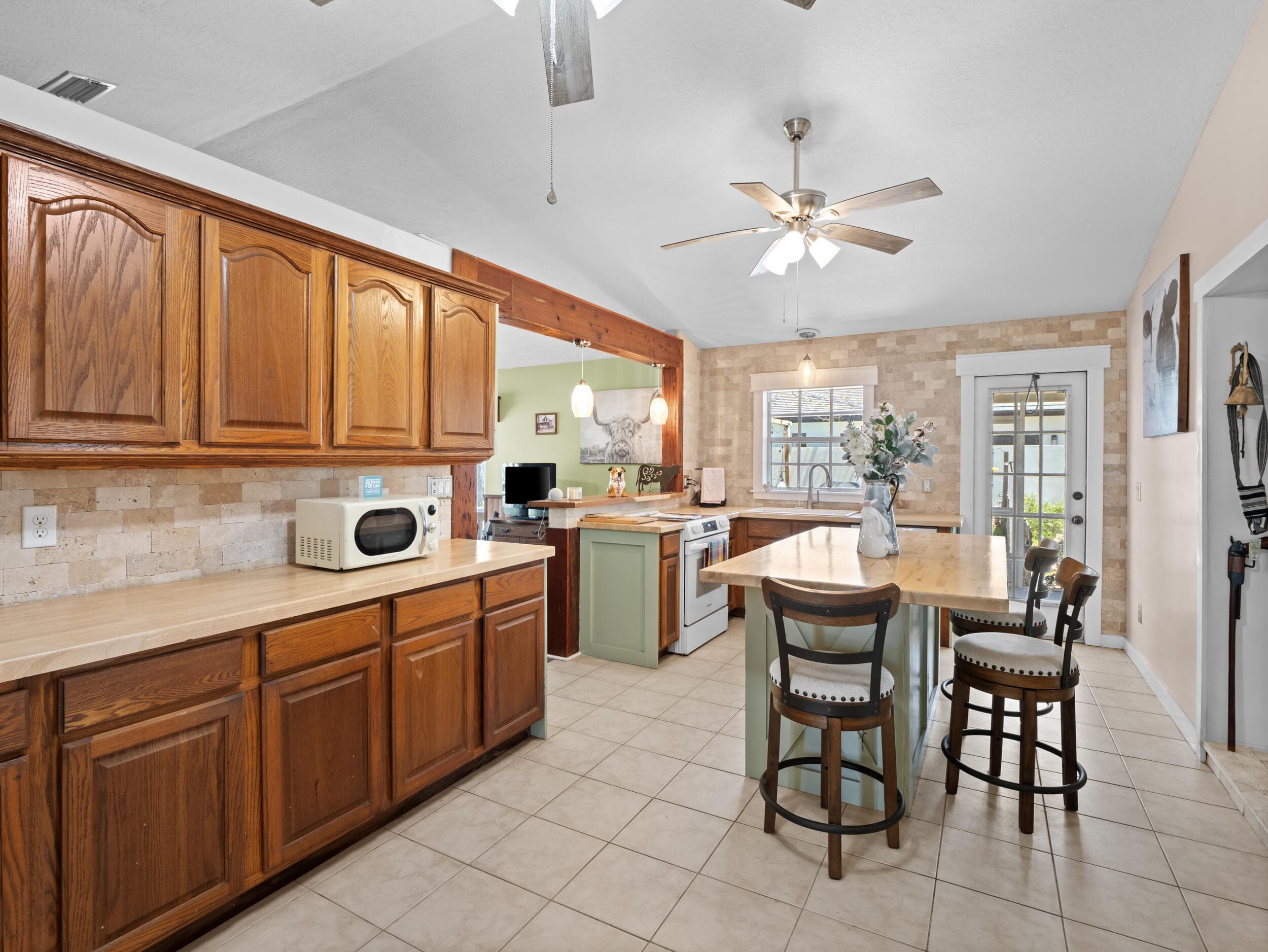 532 Sunset Boulevard, Melbourne Beach, FL 32951 — photo 8 of 57