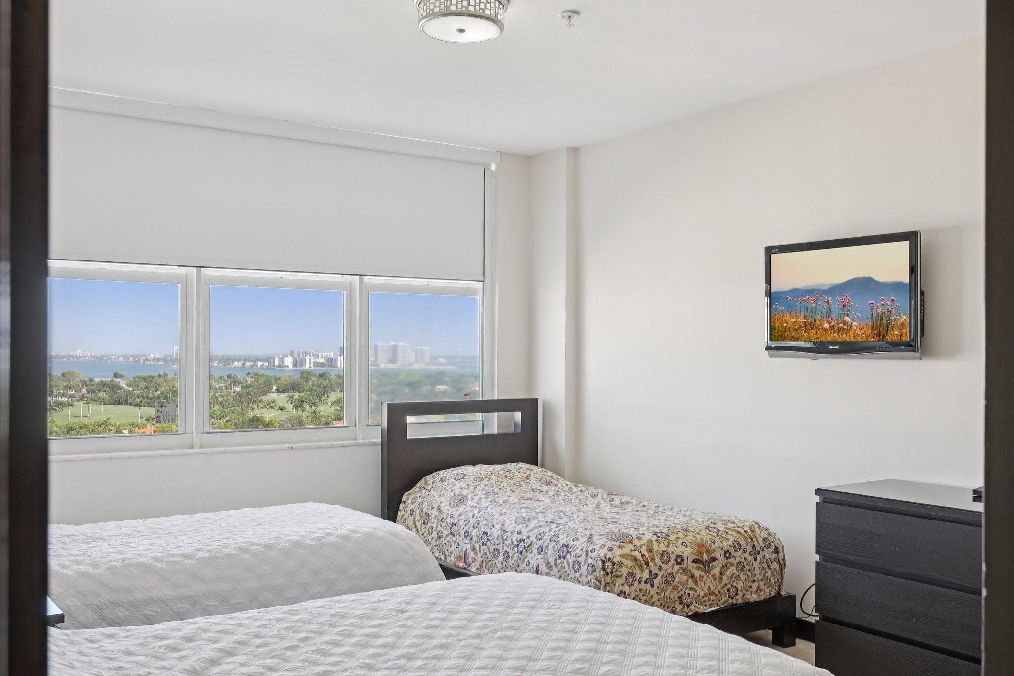 5601 Collins Avenue 1716, Miami Beach, FL 33140 — photo 18 of 42