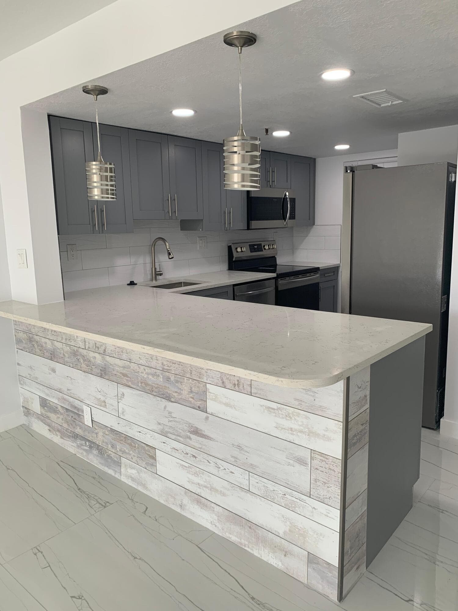 2786 Tennis Club Drive 301, West Palm Beach, FL 33417 — photo 5 of 15