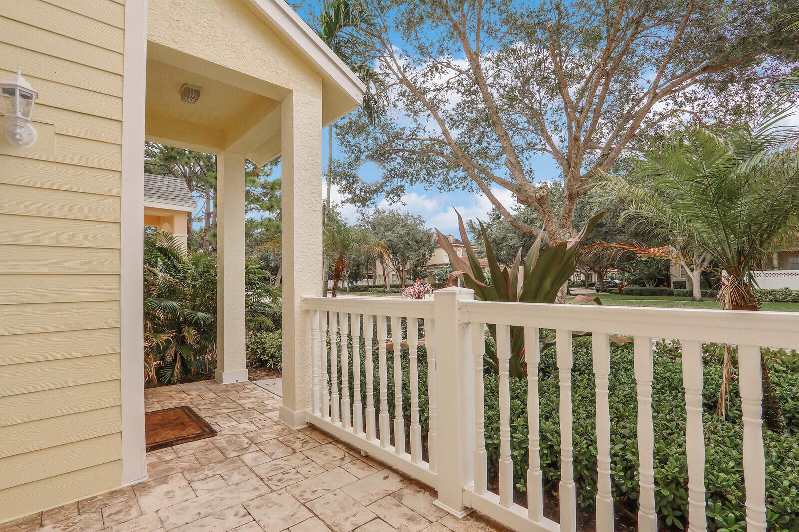 826 Dakota Drive 105, Jupiter, FL 33458 — photo 4 of 34