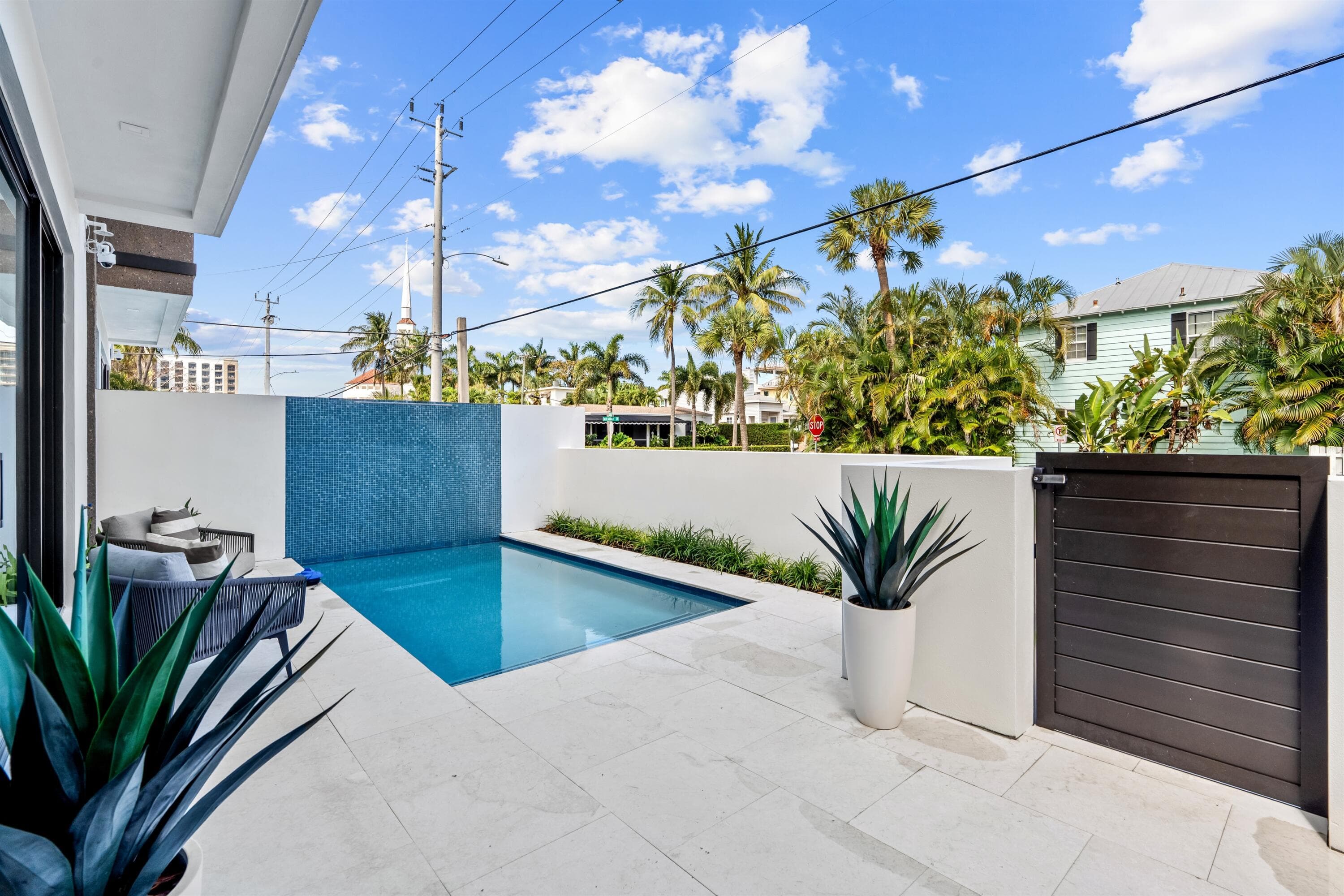 100 Gleason Street 204, Delray Beach, FL 33483 — photo 4 of 36