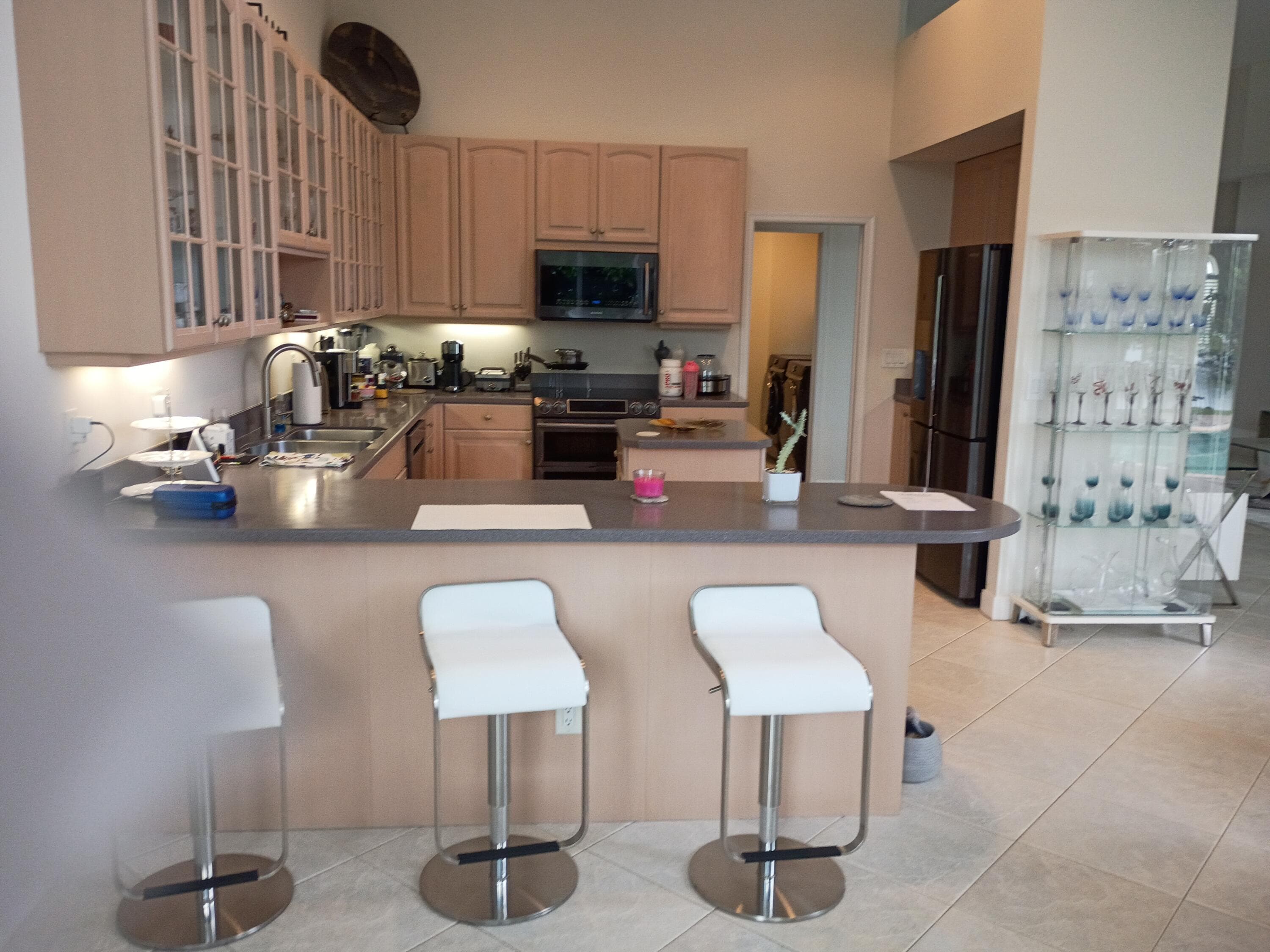 8263 N Lake Forest Drive, Davie, FL 33328 — photo 9 of 44