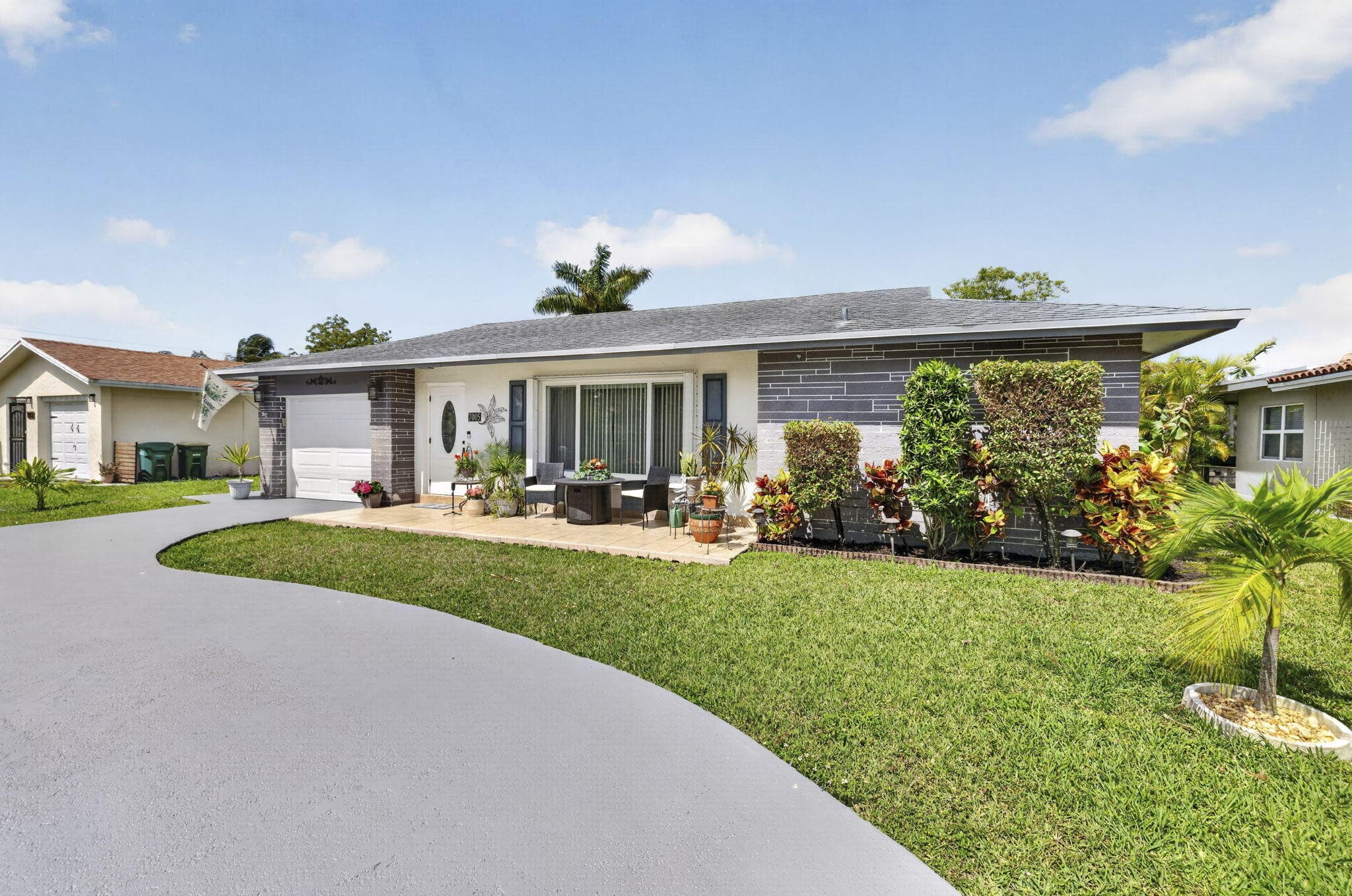 7005 NW 95th Terrace, Tamarac, FL 33321 — photo 1 of 78
