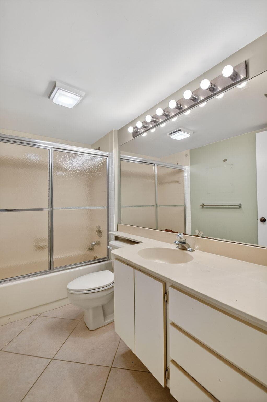 2461 Village Boulevard 101, West Palm Beach, FL 33409 — photo 36 of 57