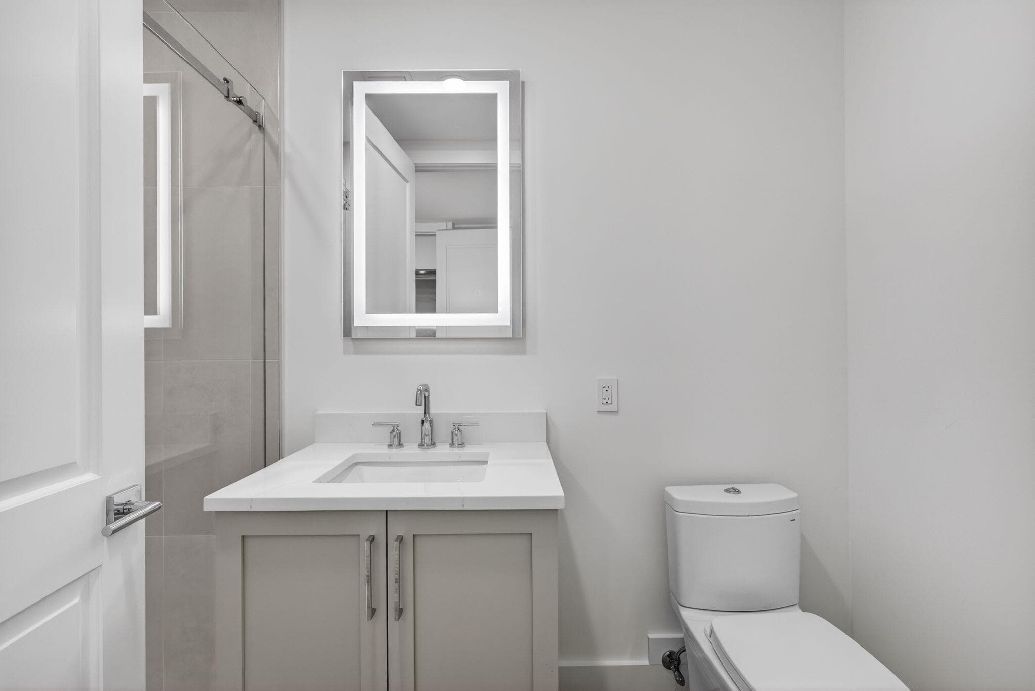 176 Lake Drive 1-302, Palm Beach Shores, FL 33404 — photo 29 of 56