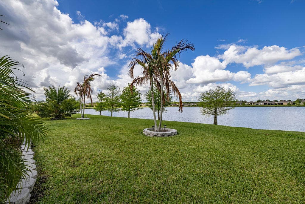 2165 SW Hawk River Dr Drive SW, Vero Beach, FL 32962 — photo 41 of 56