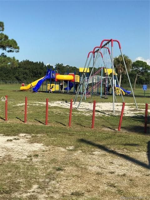 470 N Cabbage Palm Street, Clewiston, FL 33440 — photo 7 of 9