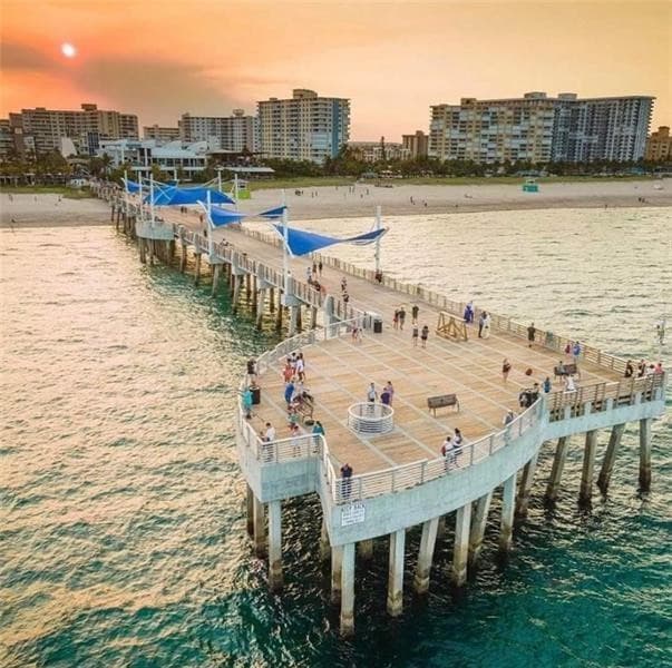 1461 S Ocean Boulevard S 321, Lauderdale-By-The-Sea, FL 33062 — photo 35 of 40