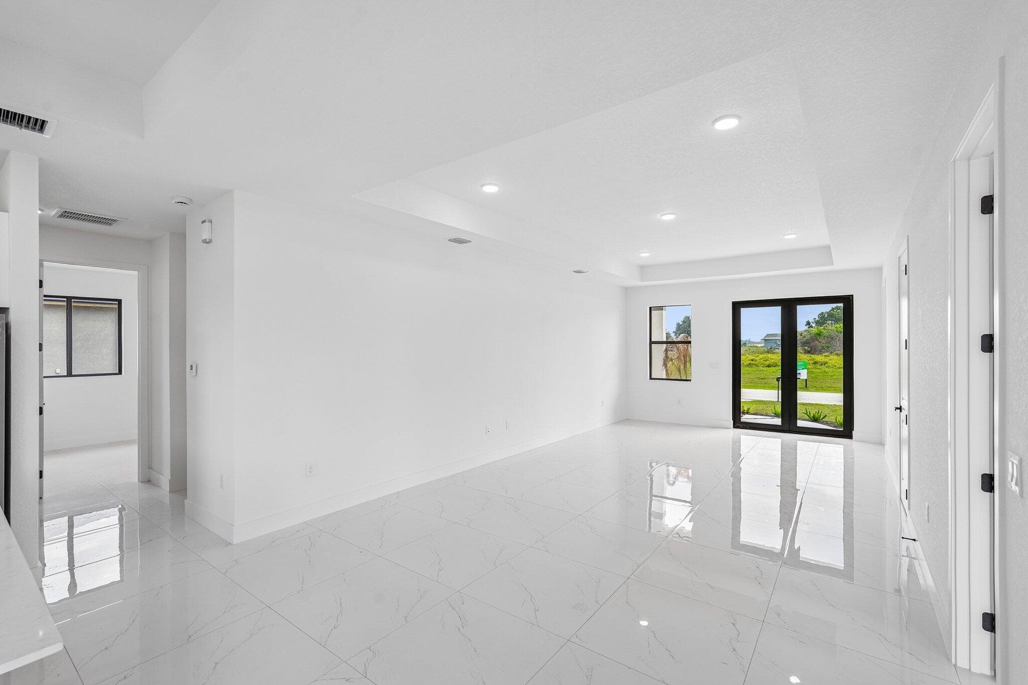 9035 W Broad Circle, LaBelle, FL 33935 — photo 11 of 44