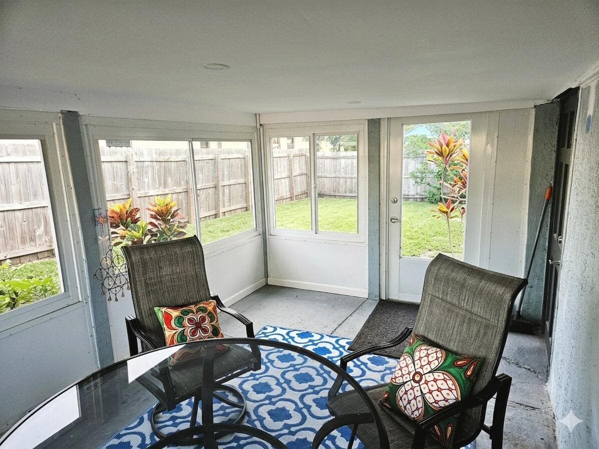 618 S Pine Street, Lake Worth Beach, FL 33460 — photo 15 of 20