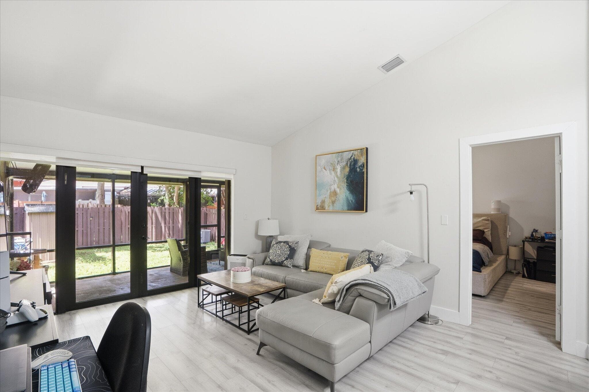 3414 Freedom Drive, Hollywood, FL 33021 — photo 9 of 38