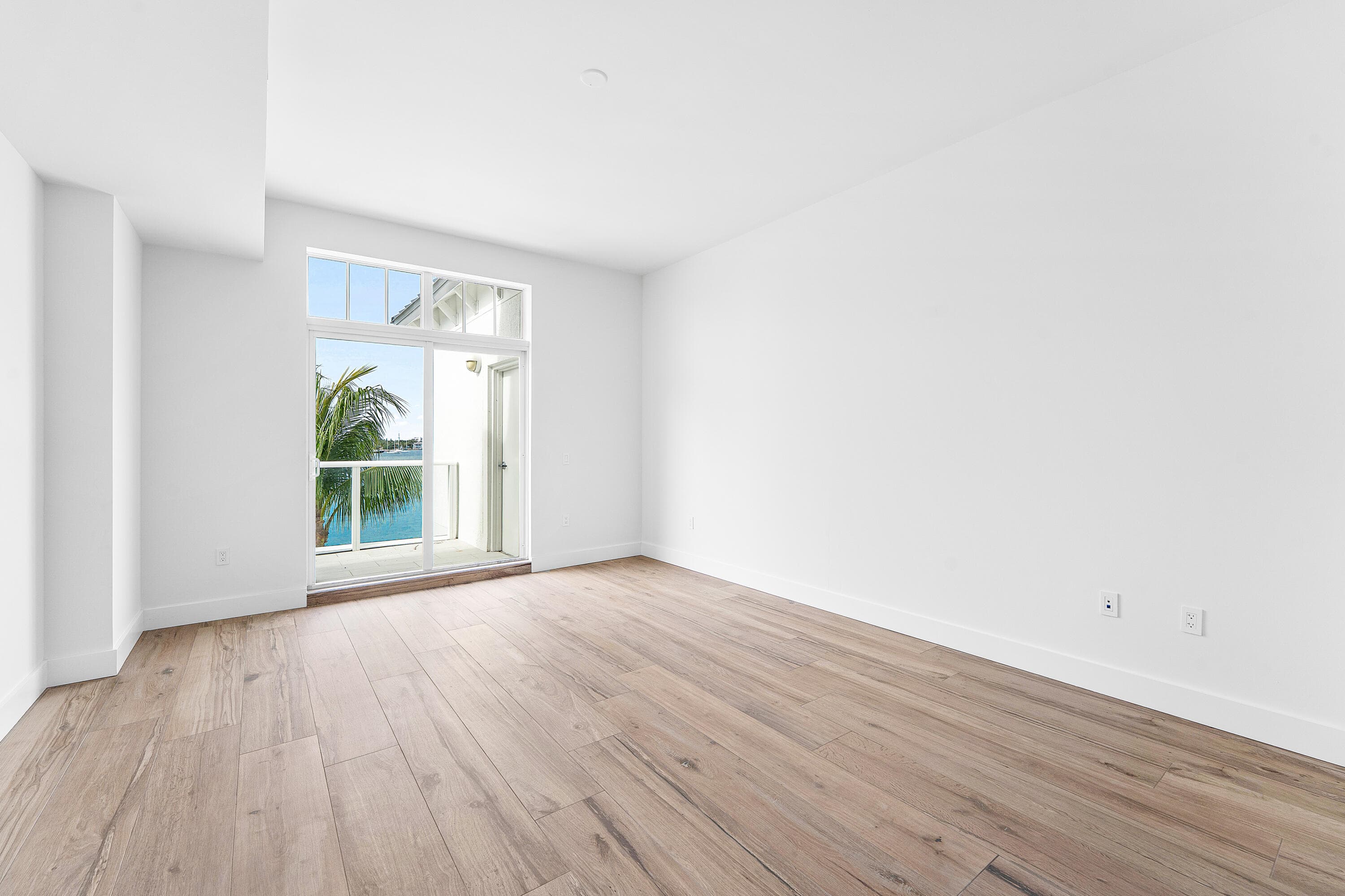 180 Lake Drive 2304, Palm Beach Shores, FL 33404 — photo 10 of 37