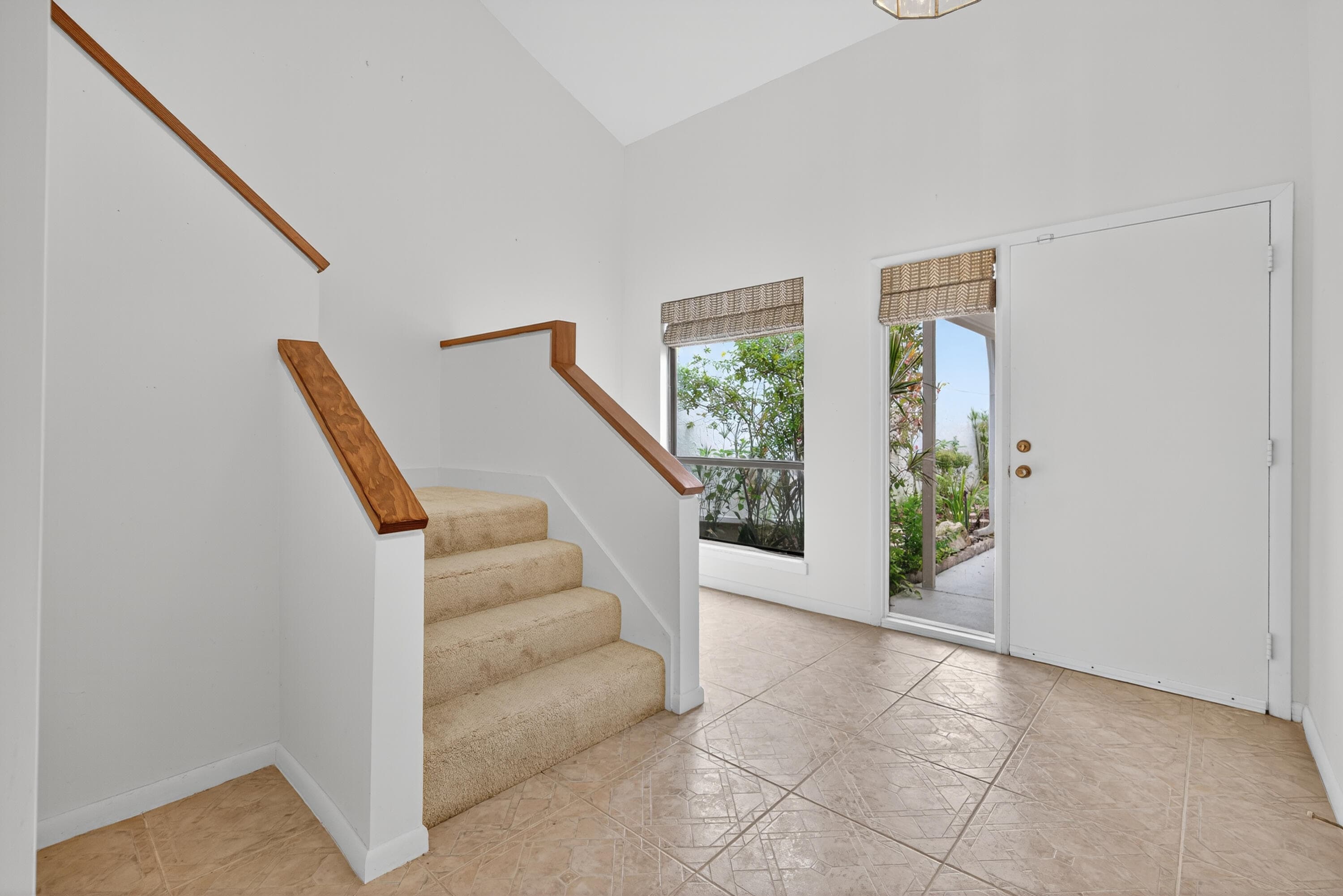 17145 Bay Street, Jupiter, FL 33477 — photo 8 of 43