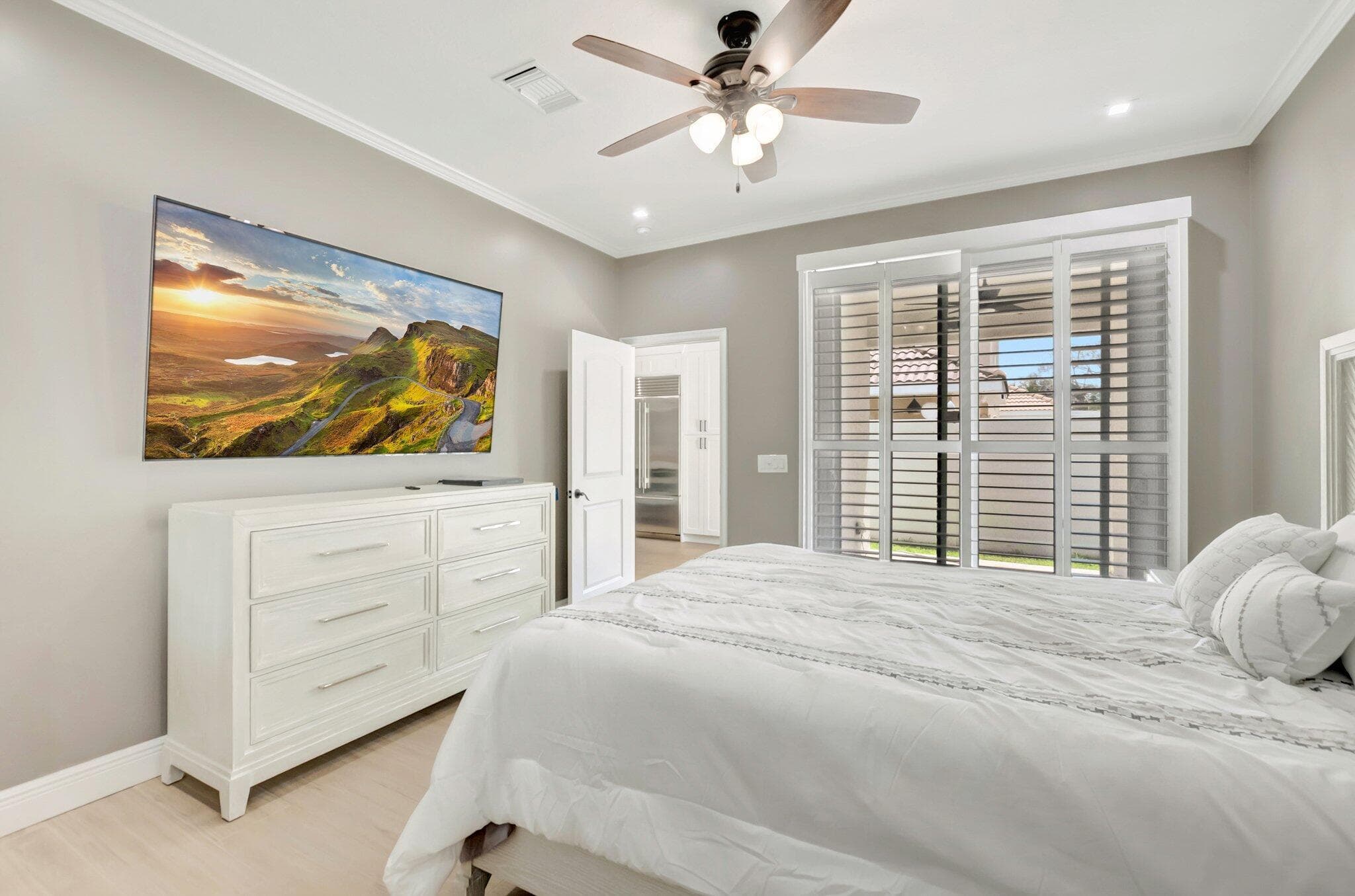 1050 Delray Lakes Drive, Delray Beach, FL 33444 — photo 23 of 59