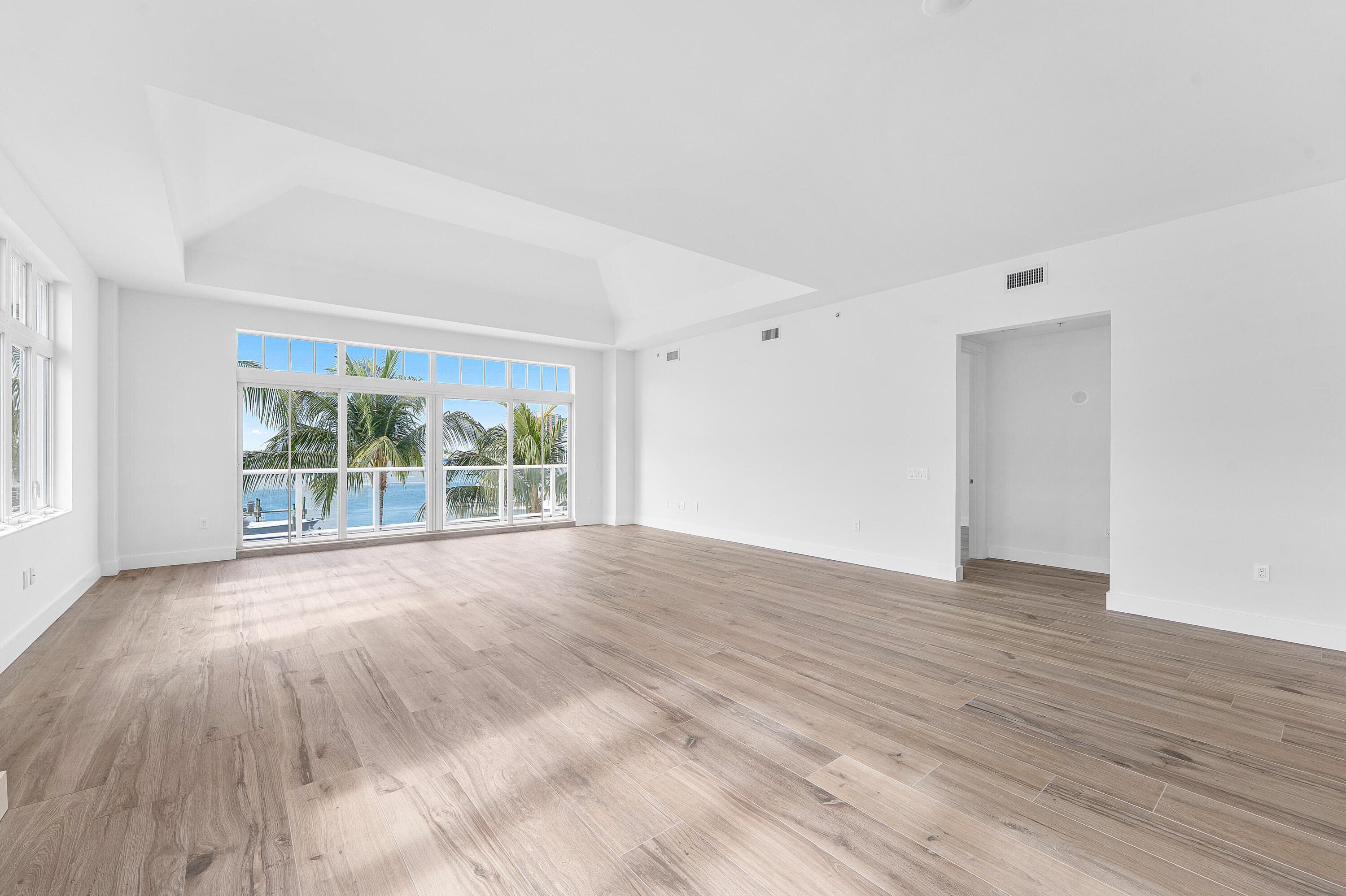 180 Lake Drive 2204, Palm Beach Shores, FL 33404 — photo 16 of 42