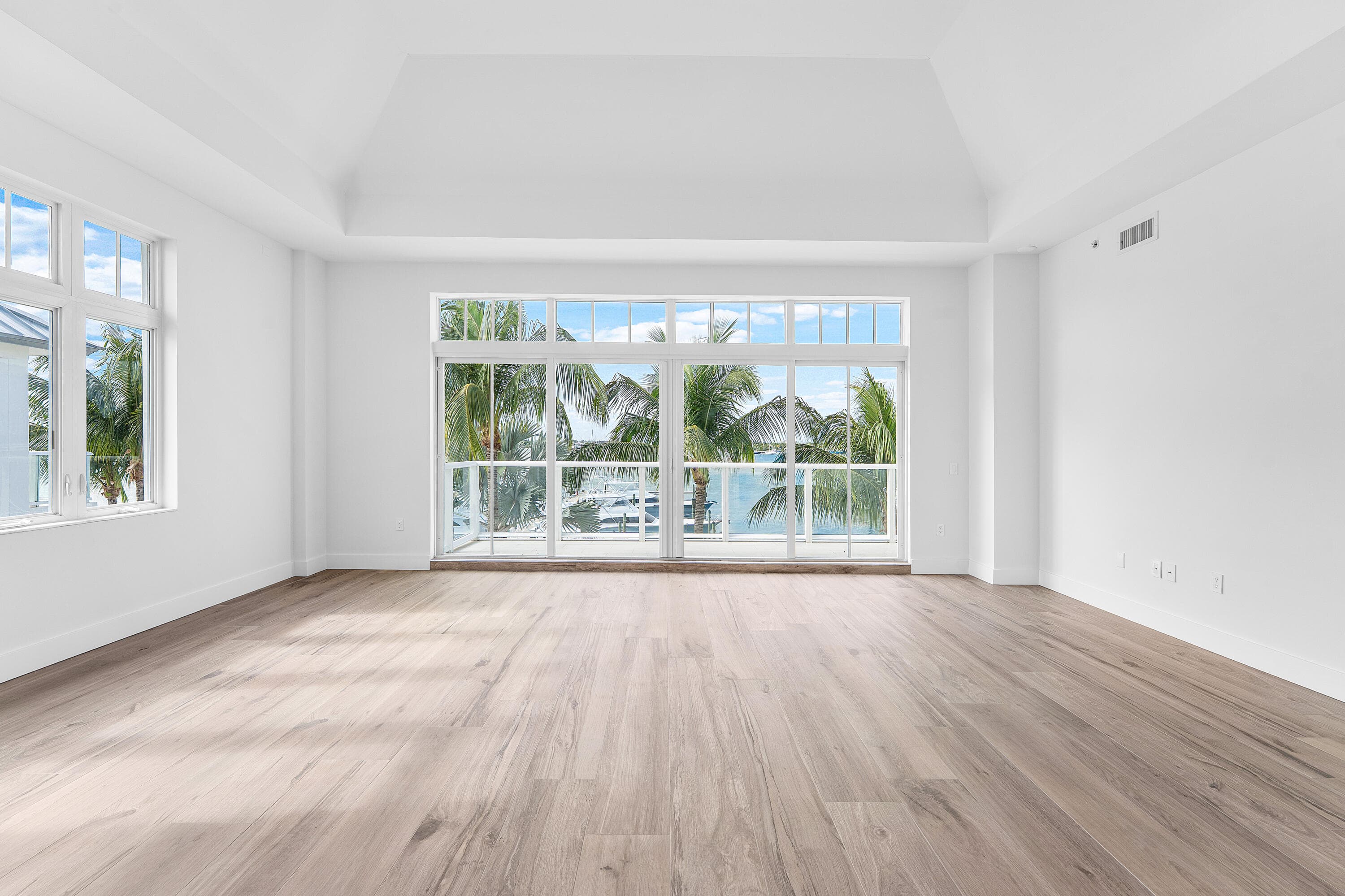 180 Lake Drive 2204, Palm Beach Shores, FL 33404 — photo 17 of 42