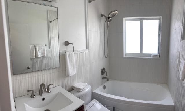 1107 S 15th Avenue, Hollywood, FL 33020 — photo 15 of 22