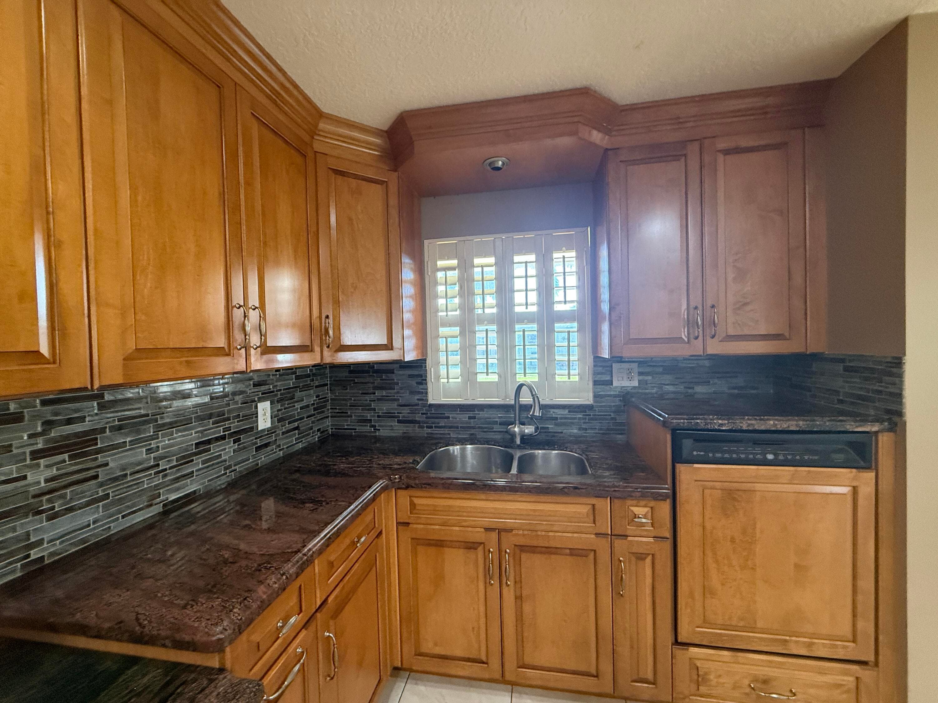 220 Country Lane A, Boynton Beach, FL 33435 — photo 5 of 20
