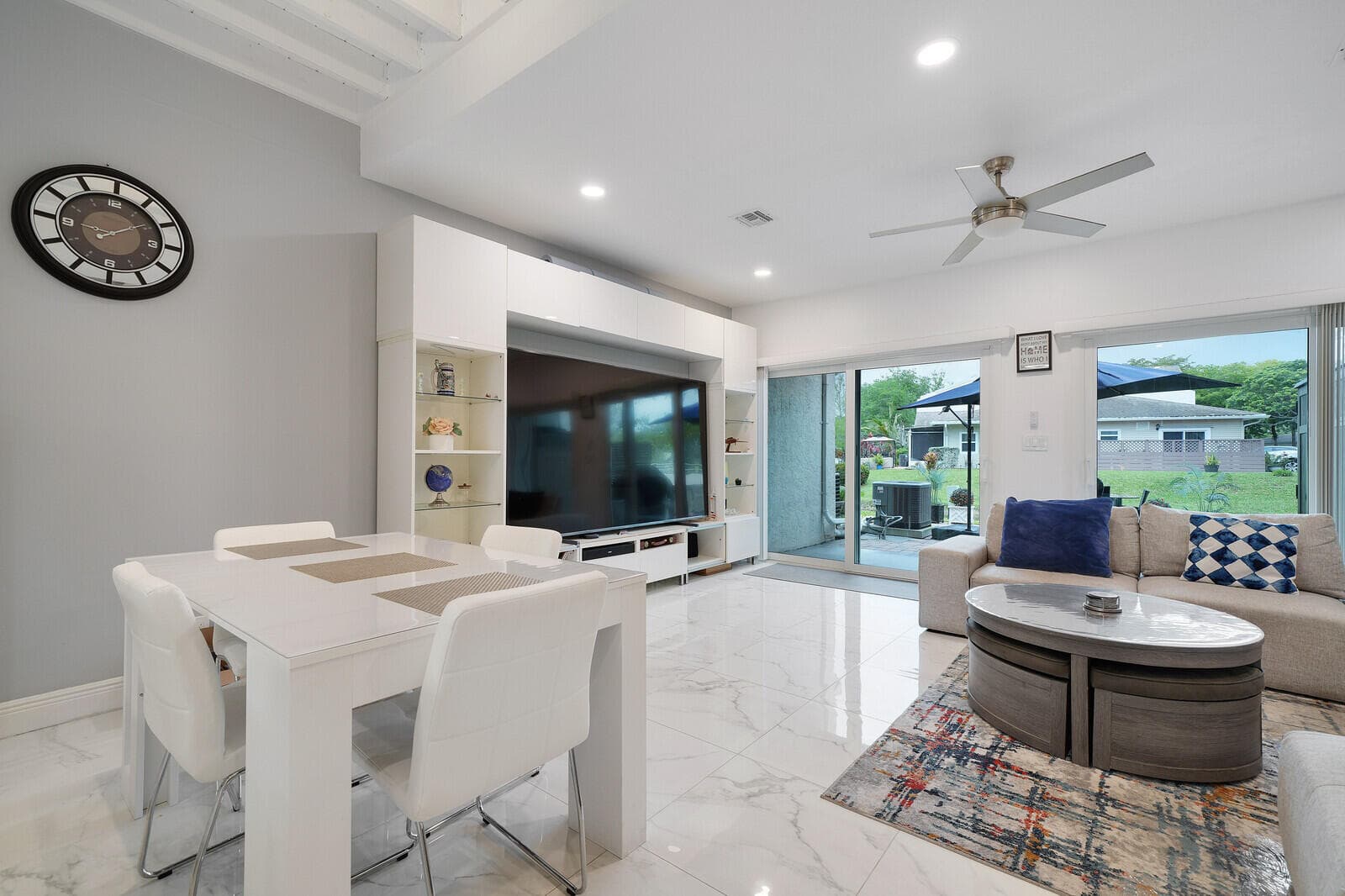 4807 S Hemingway Circle, Margate, FL 33063 — photo 10 of 34