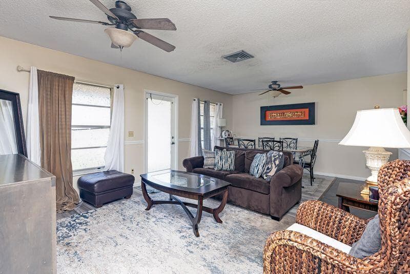 734 SE Arton Lane, Port St. Lucie, FL 34983 — photo 9 of 17