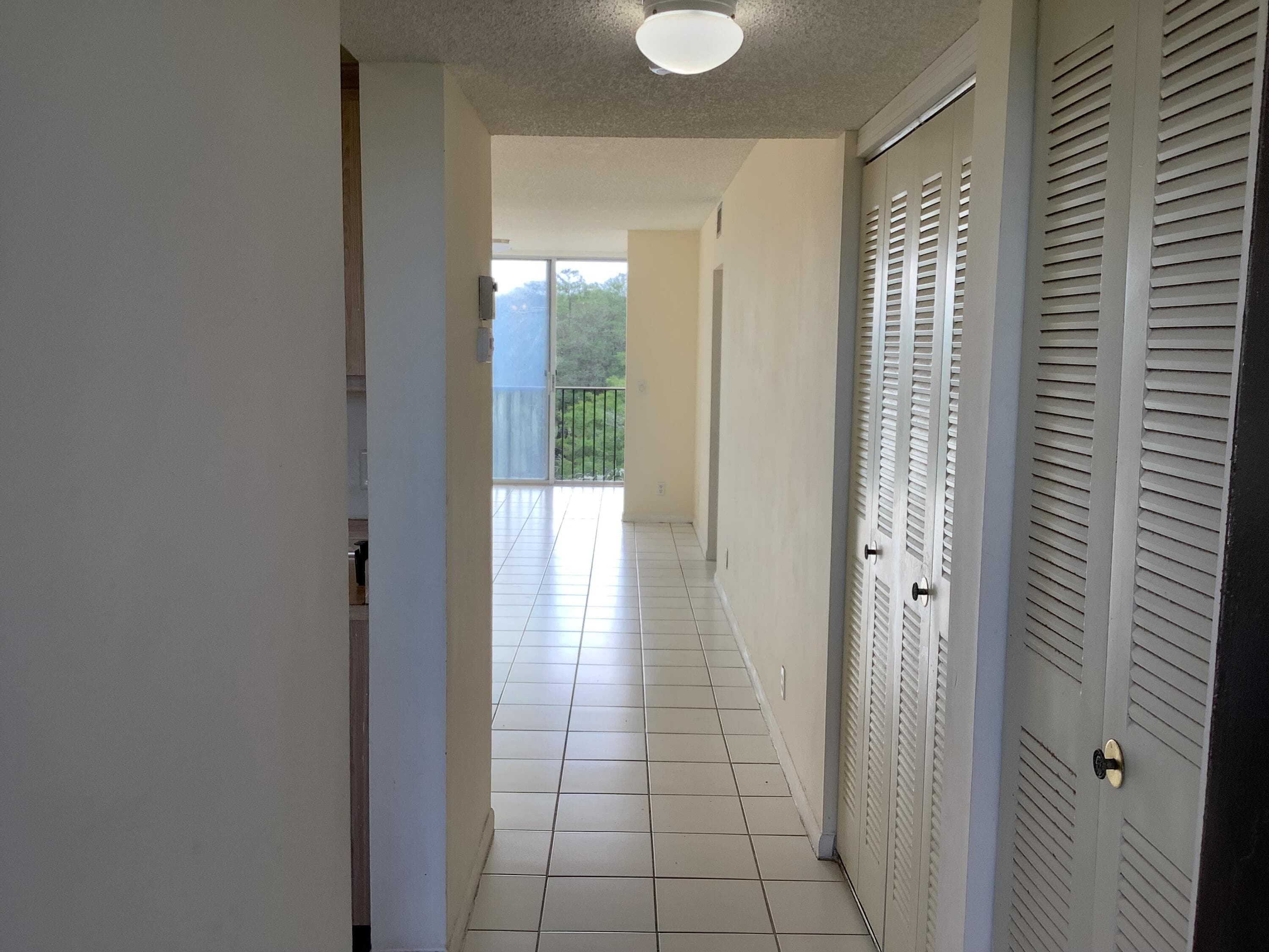 7730 NW 50th Street Unit 510, Lauderhill, FL 33351 — photo 3 of 25