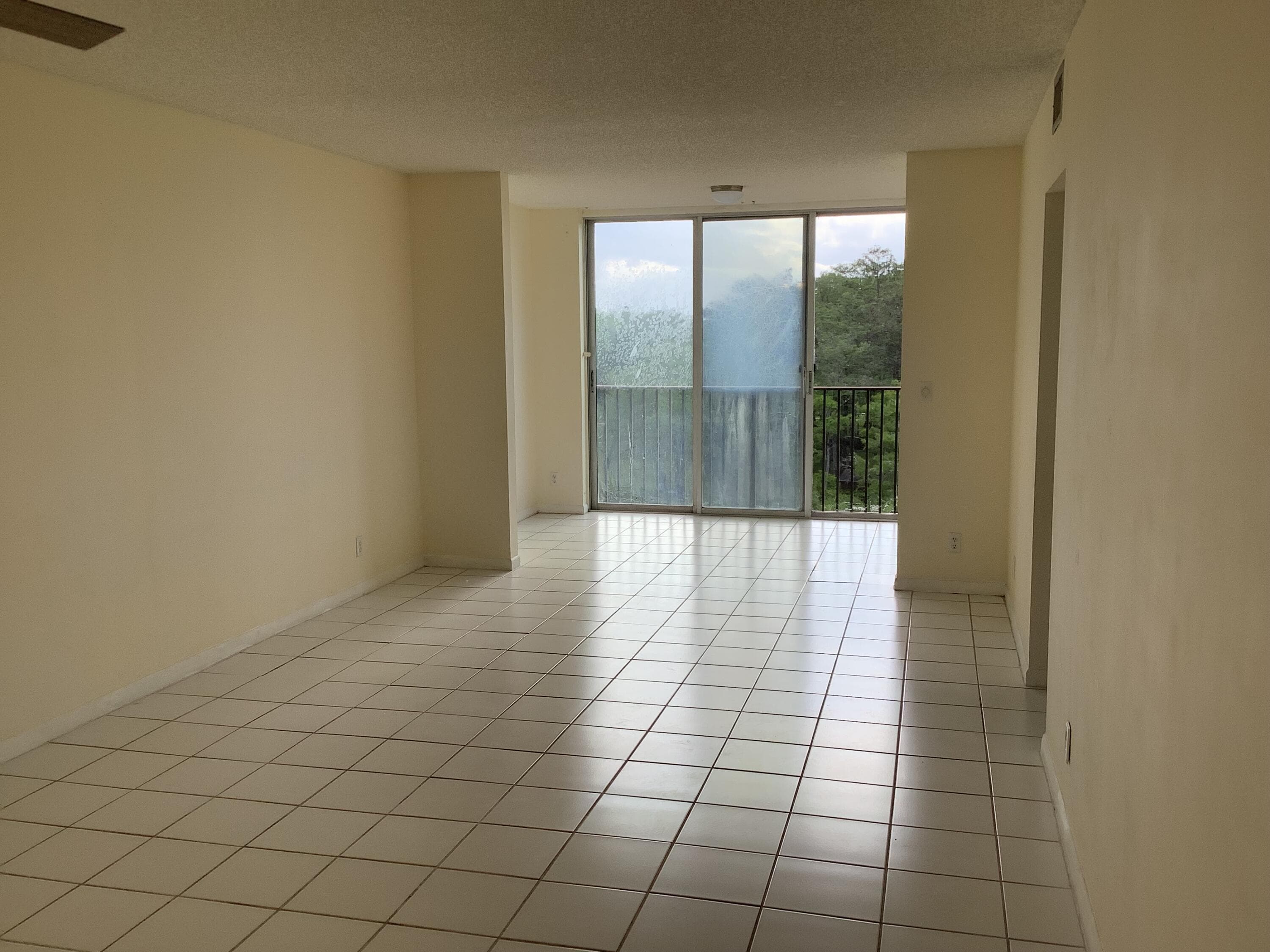 7730 NW 50th Street Unit 510, Lauderhill, FL 33351 — photo 7 of 25