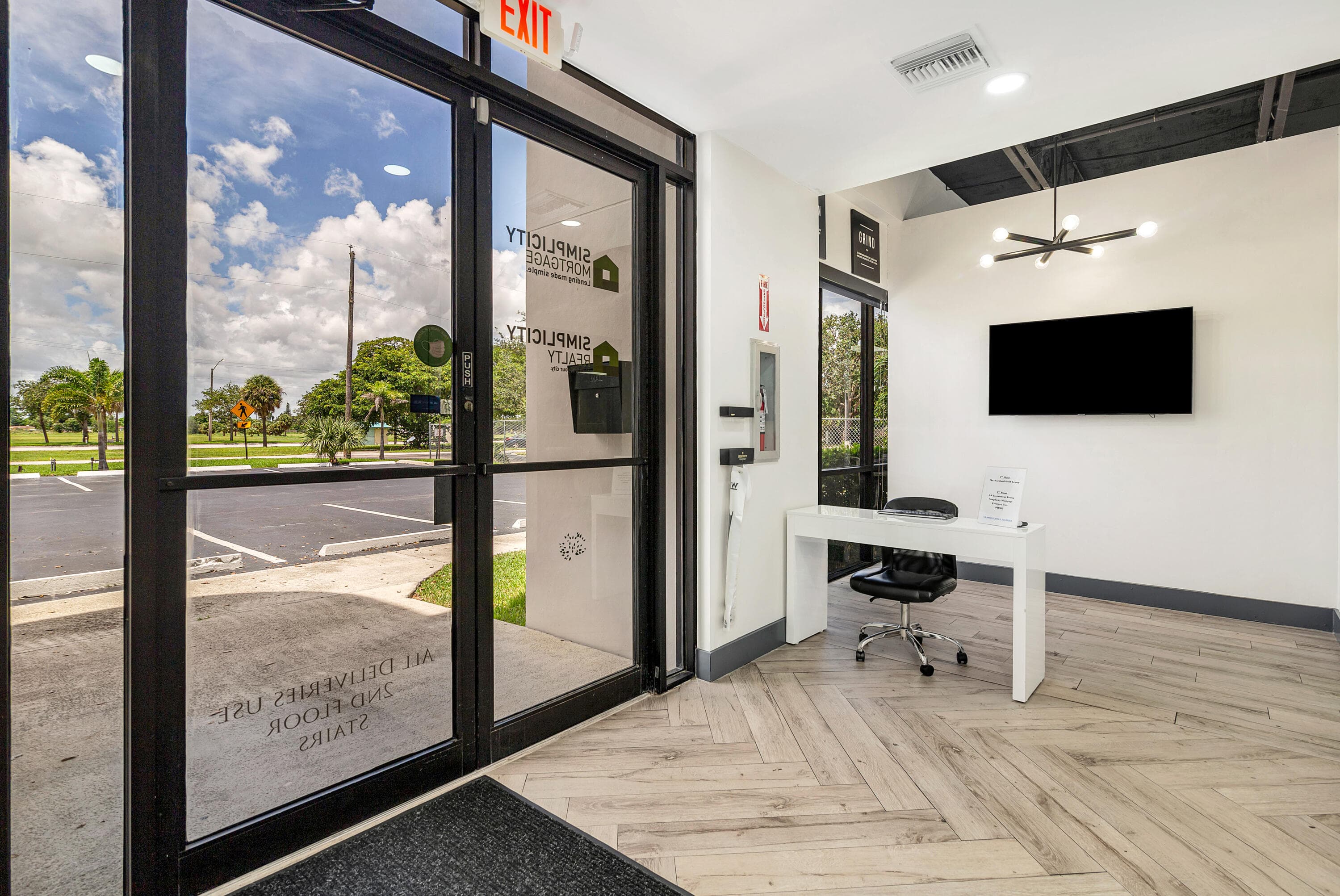 1300 Old Congress Avenue, West Palm Beach, FL 33409 — photo 17 of 79
