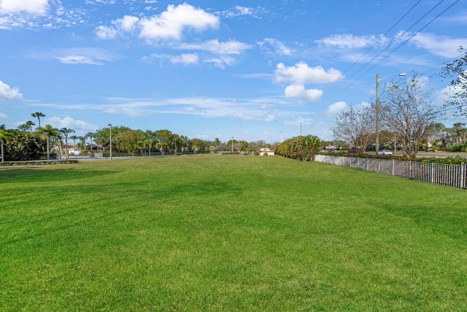 7025 Summerville Terrace, Lake Worth, FL — photo 9 of 13