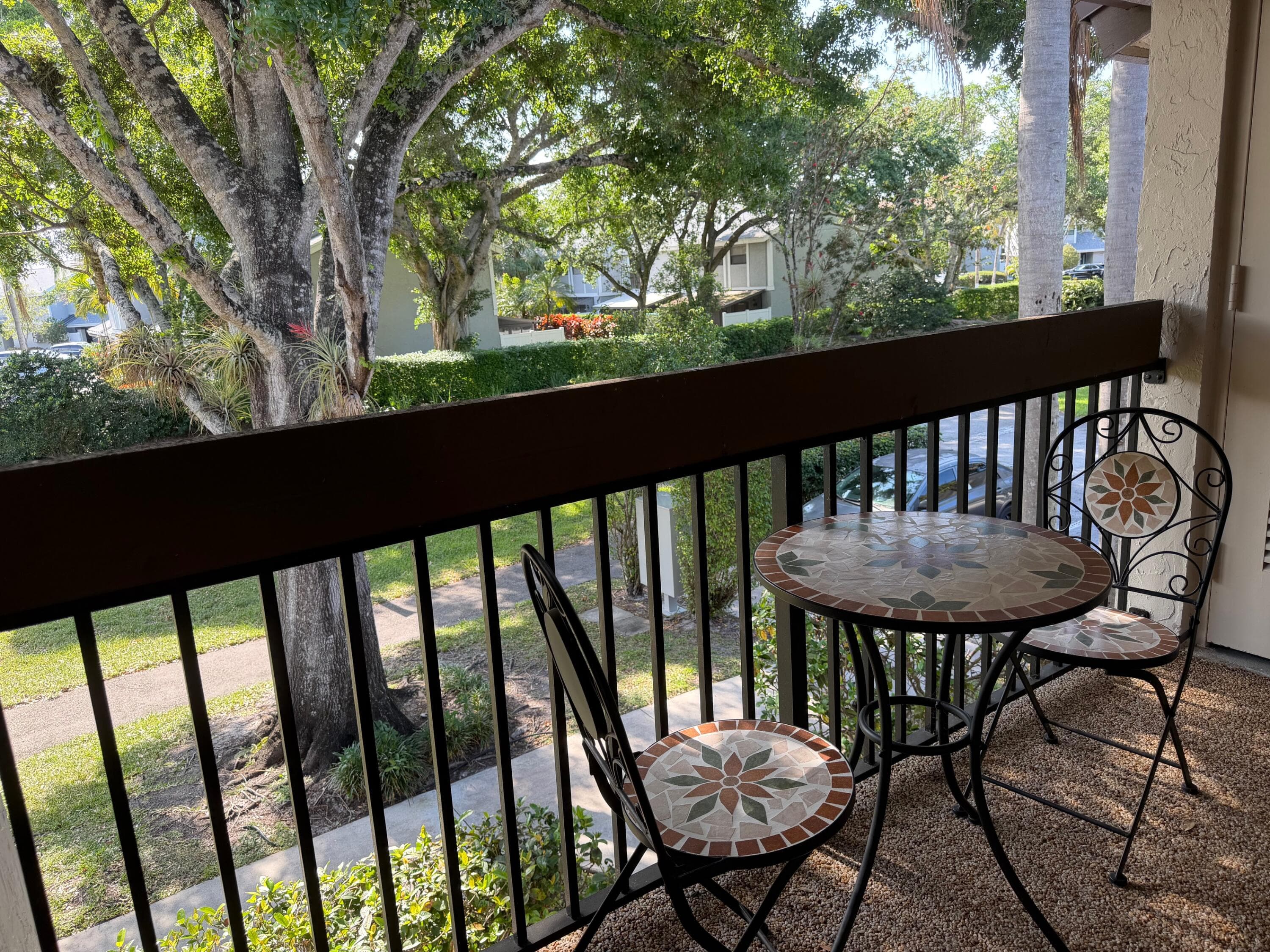2664 NW 42nd Avenue, Coconut Creek, FL 33066 — photo 4 of 49