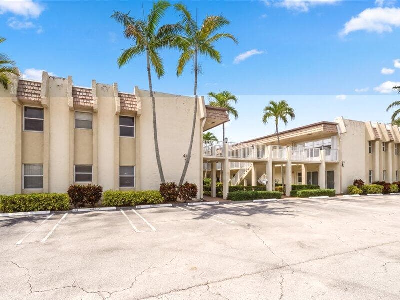 600 Snug Harbor Drive A16, Boynton Beach, FL 33435 — photo 4 of 31