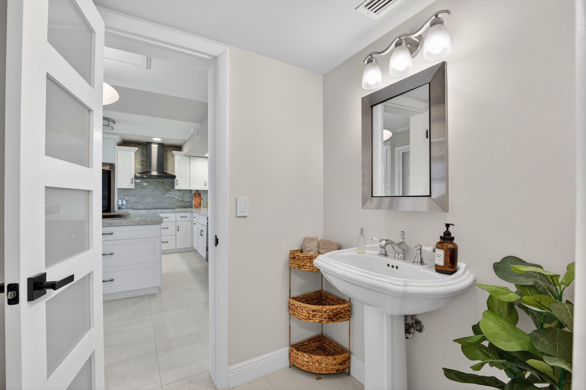1523 E Hillsboro Boulevard 631, Deerfield Beach, FL 33441 — photo 39 of 60