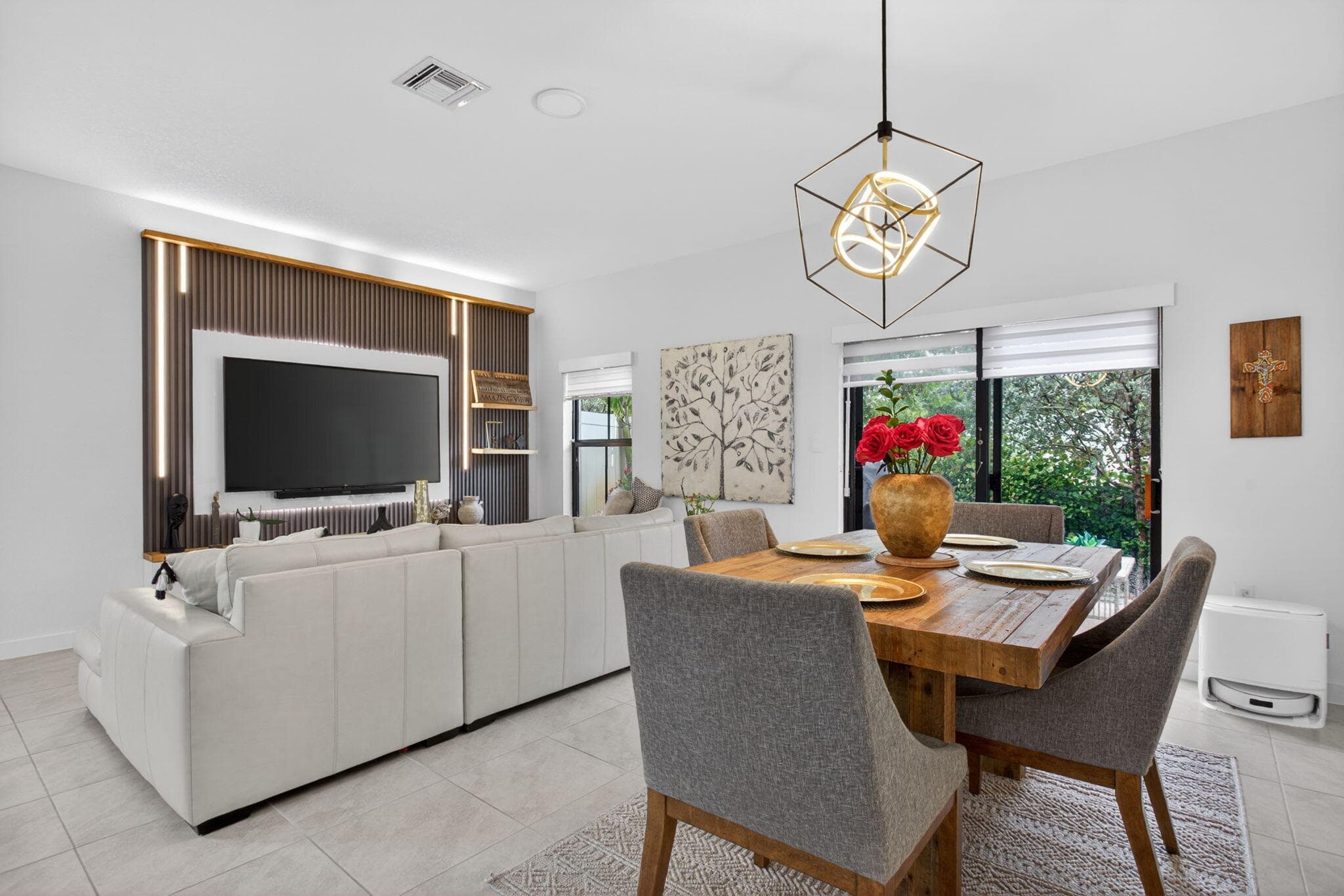 873 NW 3rd Way, Pompano Beach, FL 33060 — photo 16 of 38