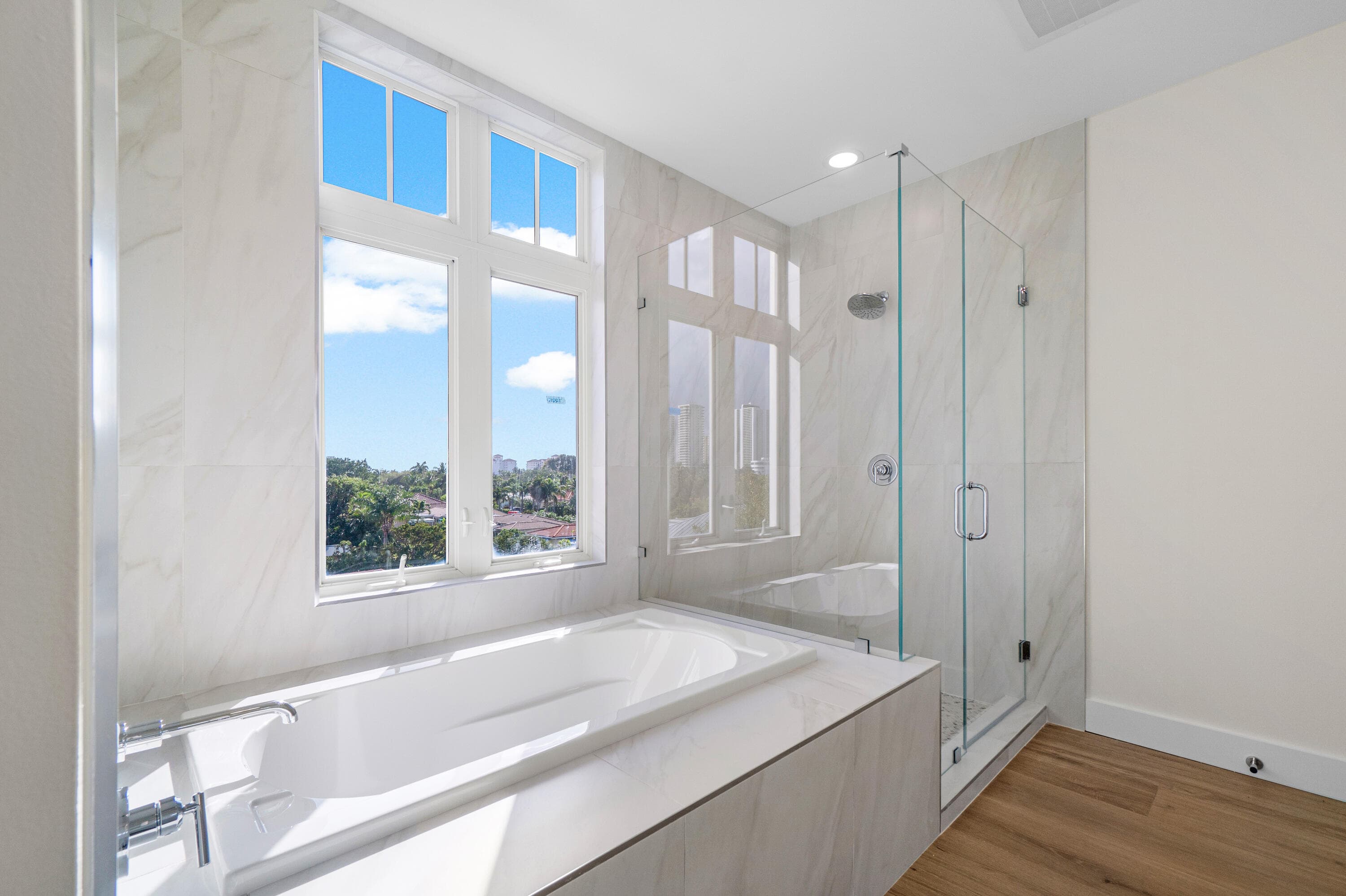 182 Lake Drive 5202, Palm Beach Shores, FL 33404 — photo 18 of 37