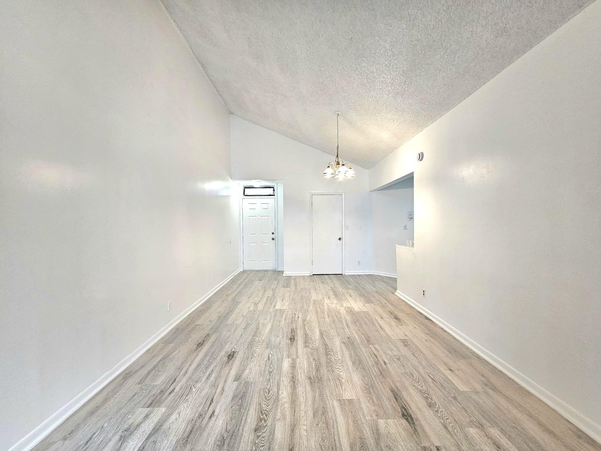 213 Lake Pointe Drive 212, Oakland Park, FL 33309 — photo 4 of 8