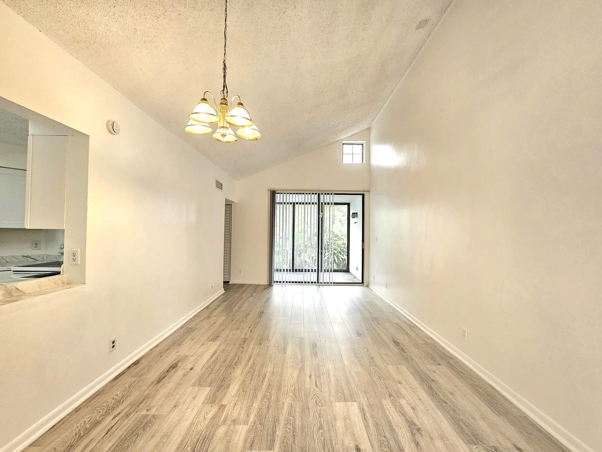 213 Lake Pointe Drive 212, Oakland Park, FL 33309 — photo 3 of 8