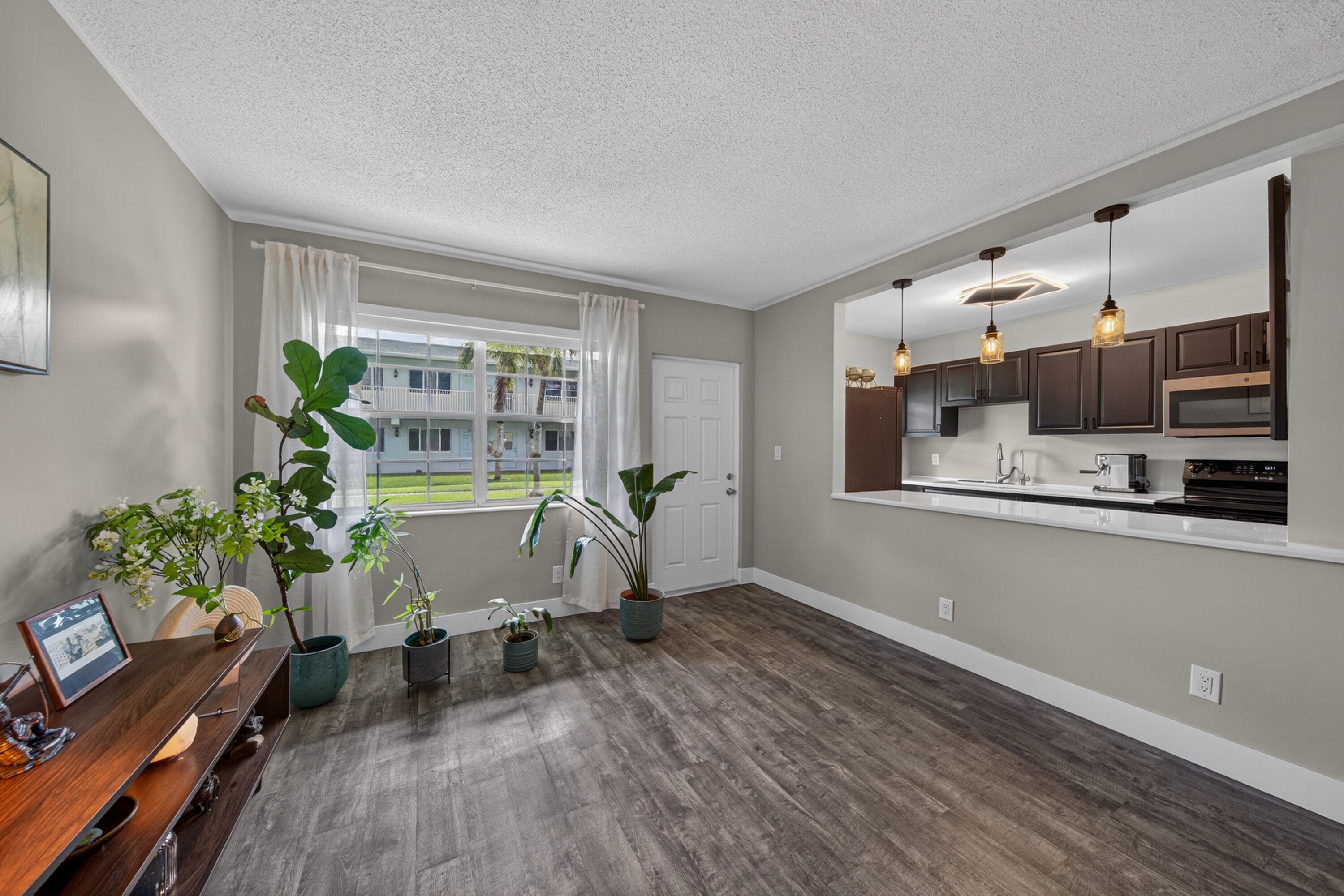 2110 NE 42nd Street 4b, Lighthouse Point, FL 33064 — photo 7 of 17